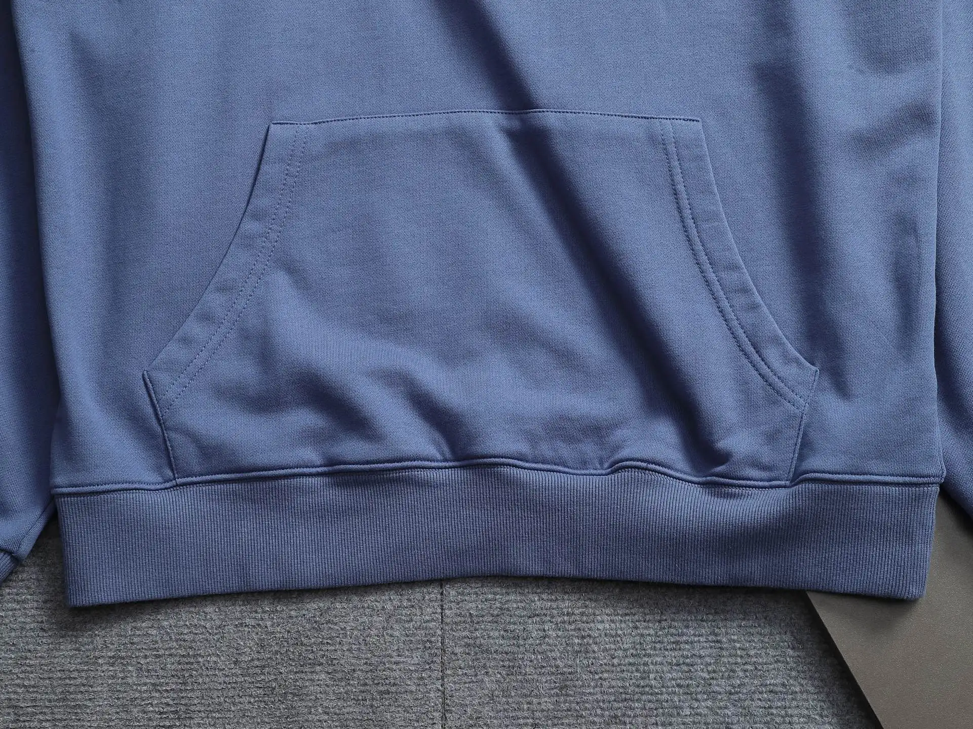 Logo Embroidery Cotton-Blend Hoodie D20023315 — view 4