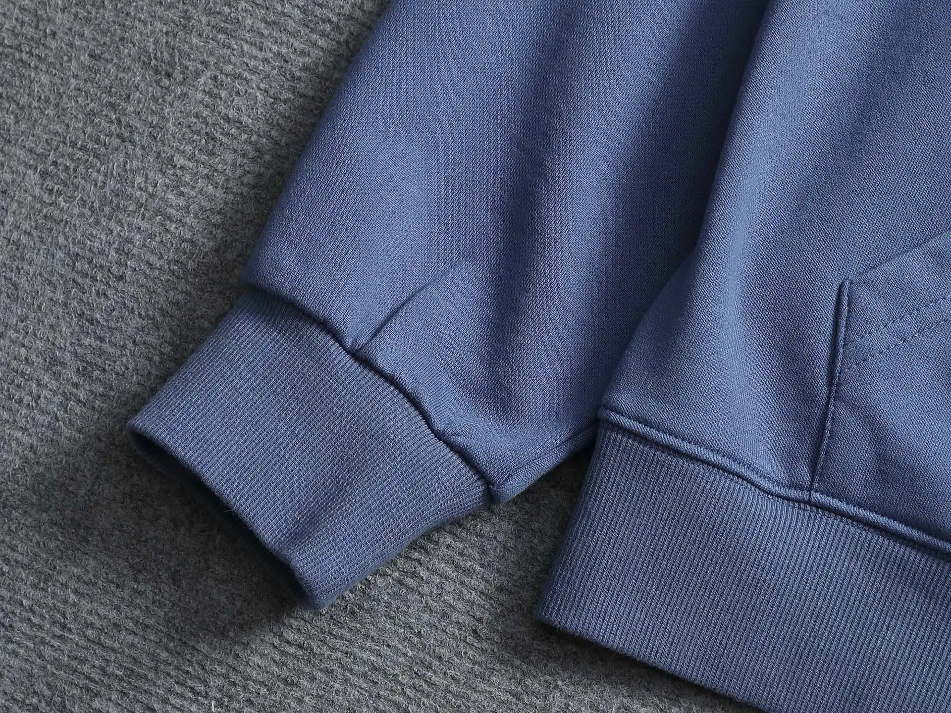Logo Embroidery Cotton-Blend Hoodie D20023315 — view 6