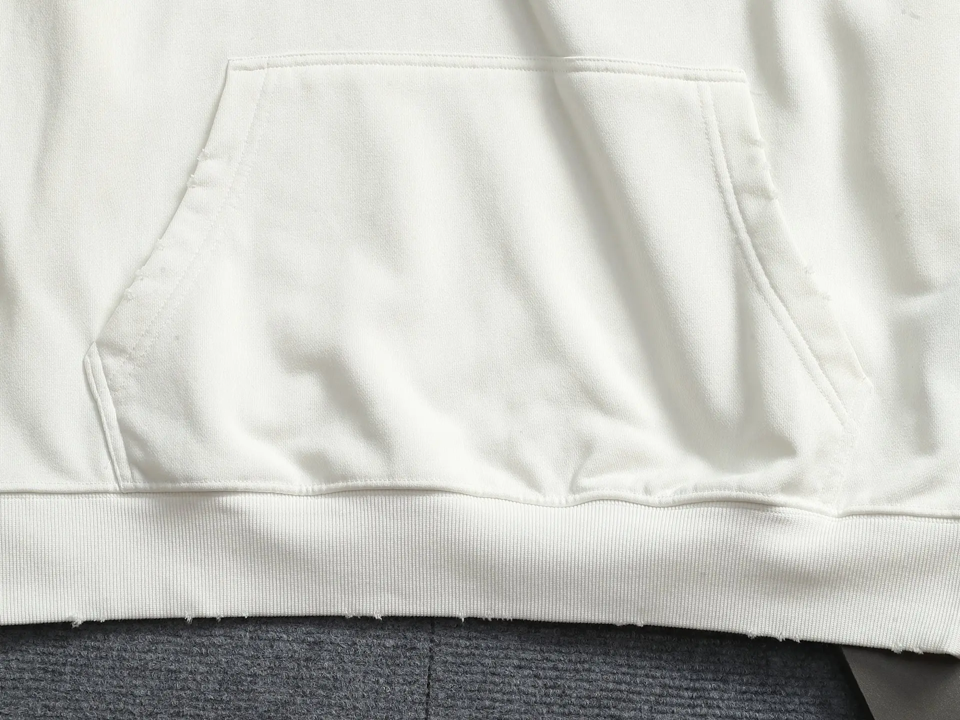 Logo-Embroidered Distressed Cotton Hoodie D20023317 — view 3