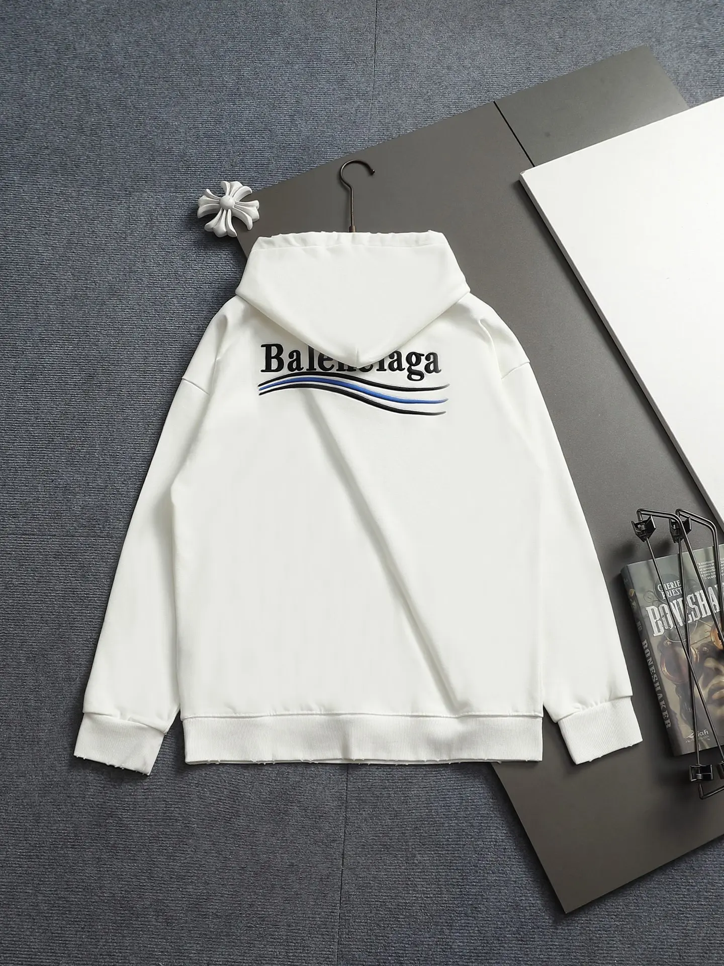 Logo-Embroidered Distressed Cotton Hoodie D20023317 — view 13