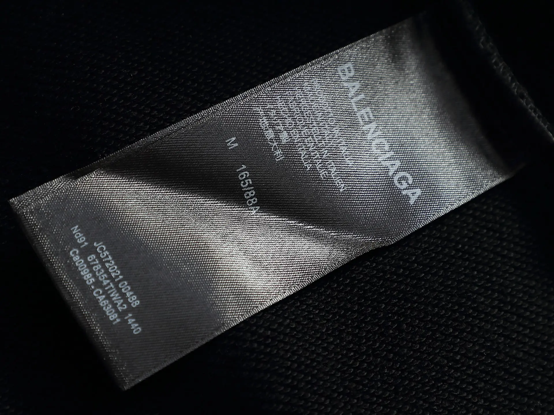 Logo-Embroidered Distressed Cotton Hoodie D20023318 — view 10