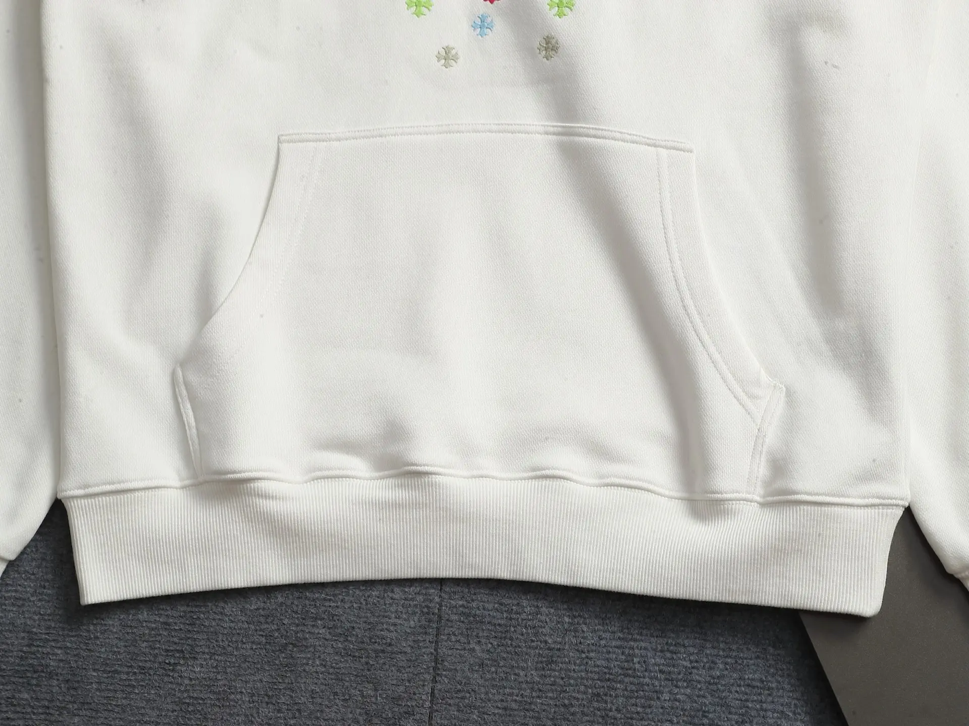Chrome Hearts Cross Embroidery Acid-Wash Hoodie D20023313 — view 4
