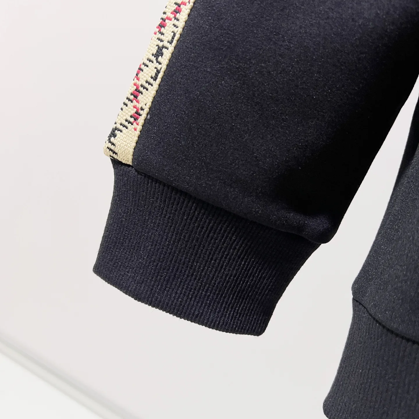 Check-Trim Embroidered Logo Zip-Up Hoodie D20021356 — view 8
