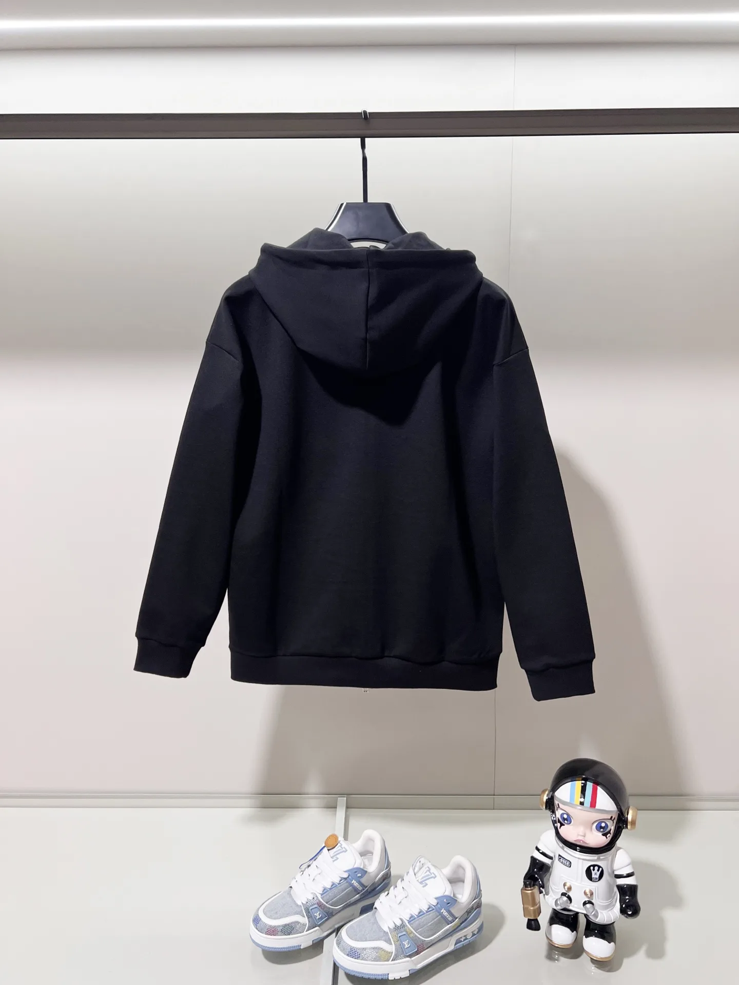 Logo Embroidery Zip-Up Hoodie D20021354 — view 2
