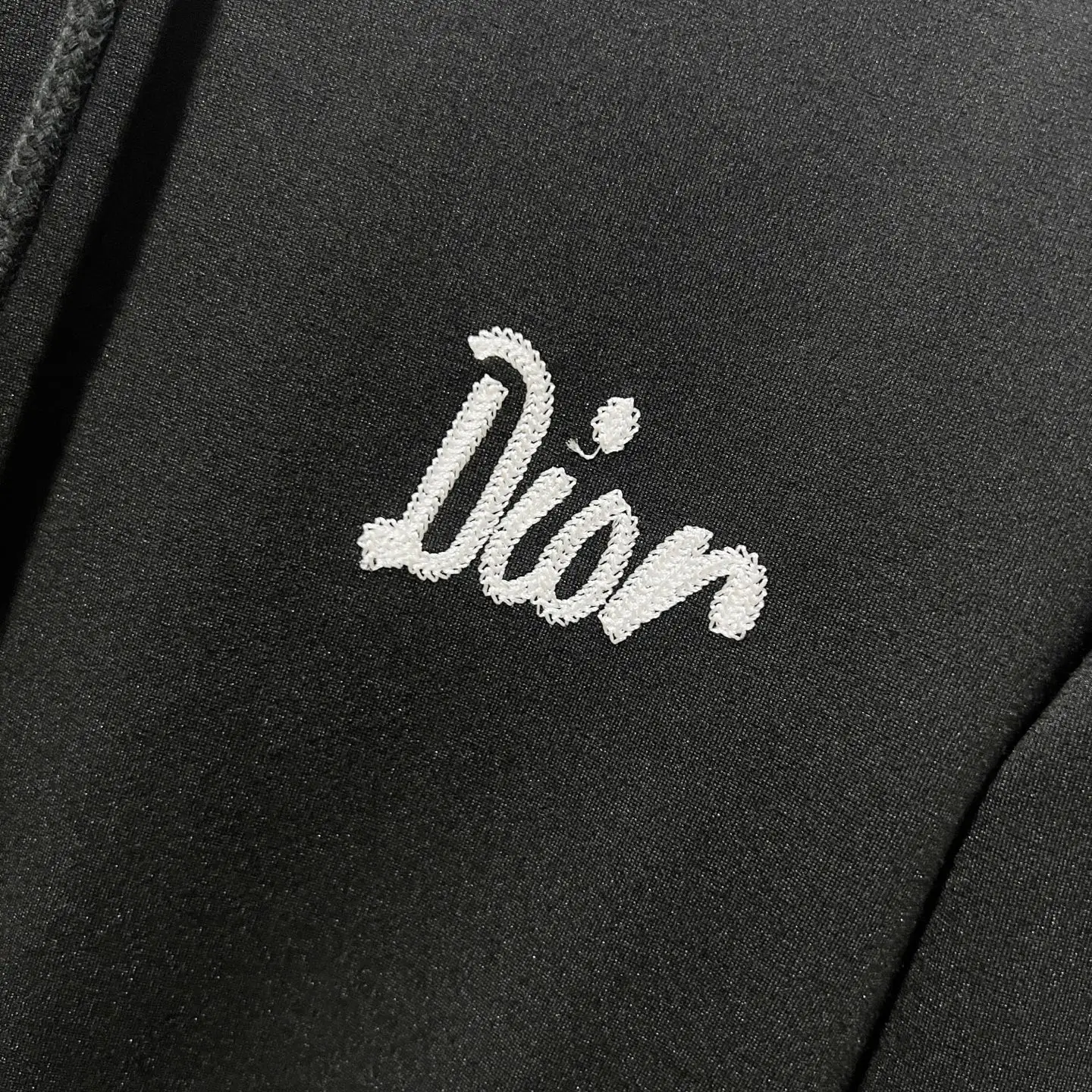 Logo-Embroidered Zip-Up Hoodie with Taped Sleeves D20021361 — view 6