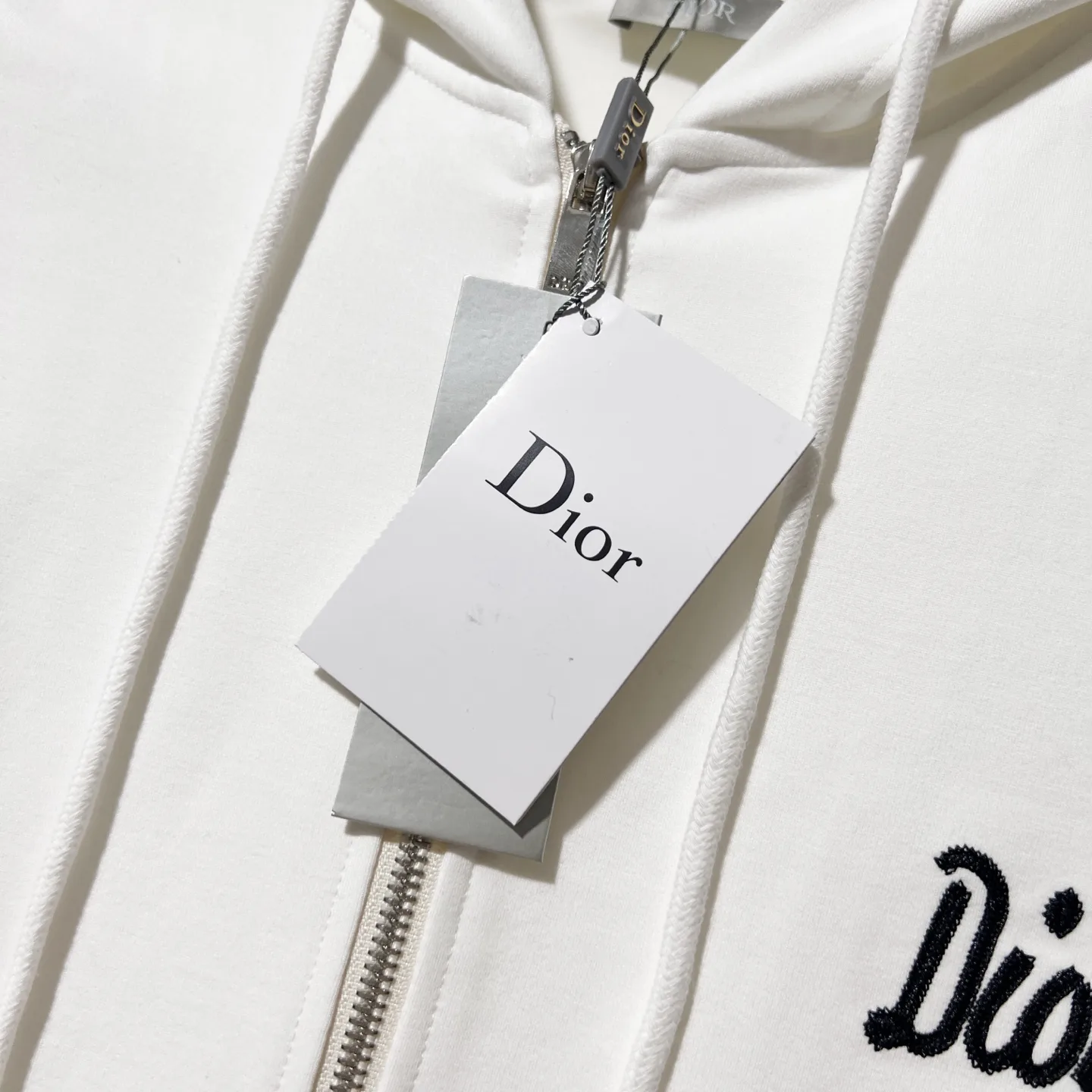 Logo-Embroidered Zip-Up Hoodie D20021360 — view 5