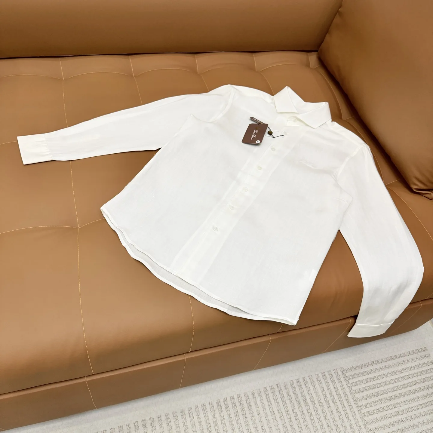 Embroidered Logo Long-Sleeve Linen Shirt D20022653