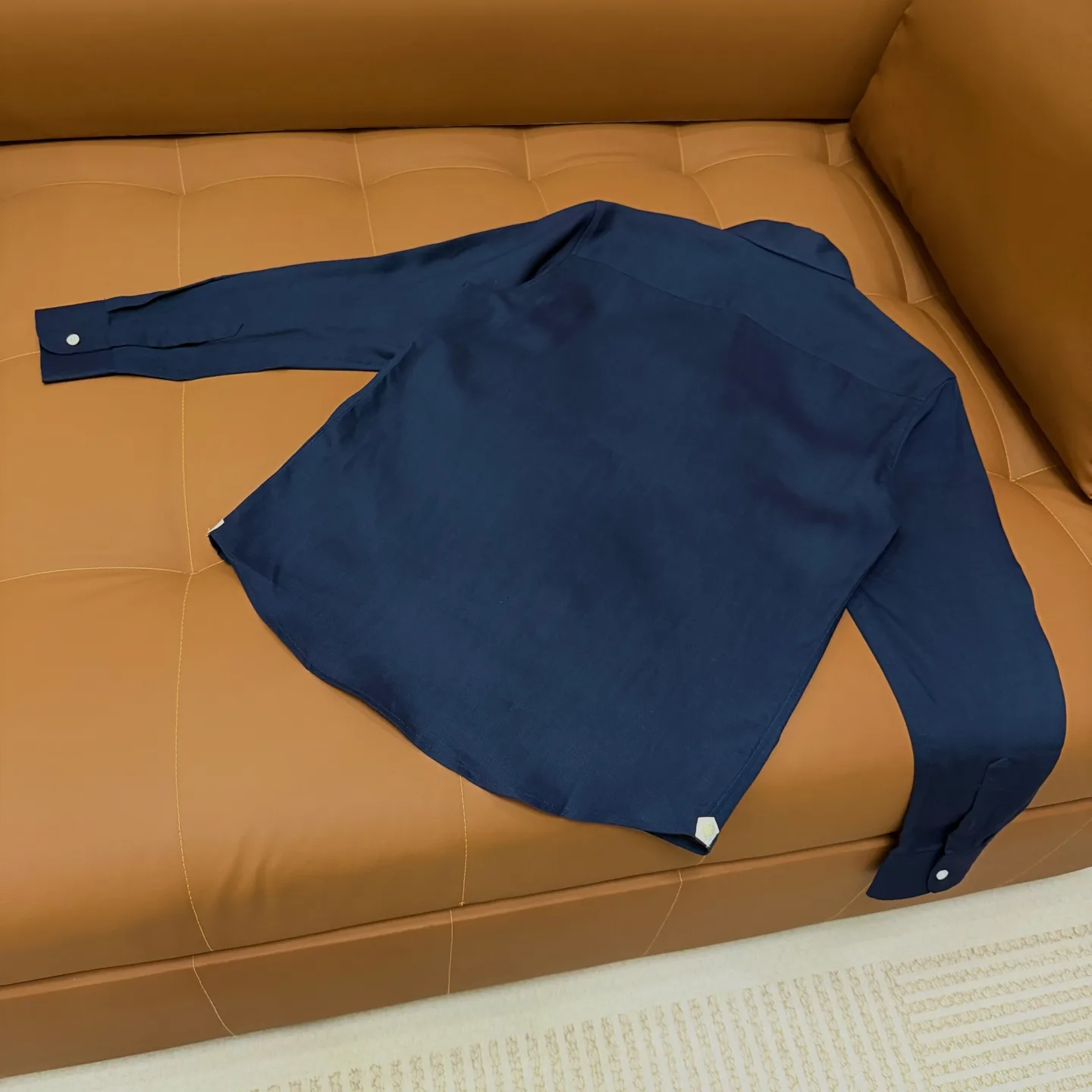 Embroidered Logo Long-Sleeve Linen Shirt D20022651 — view 2