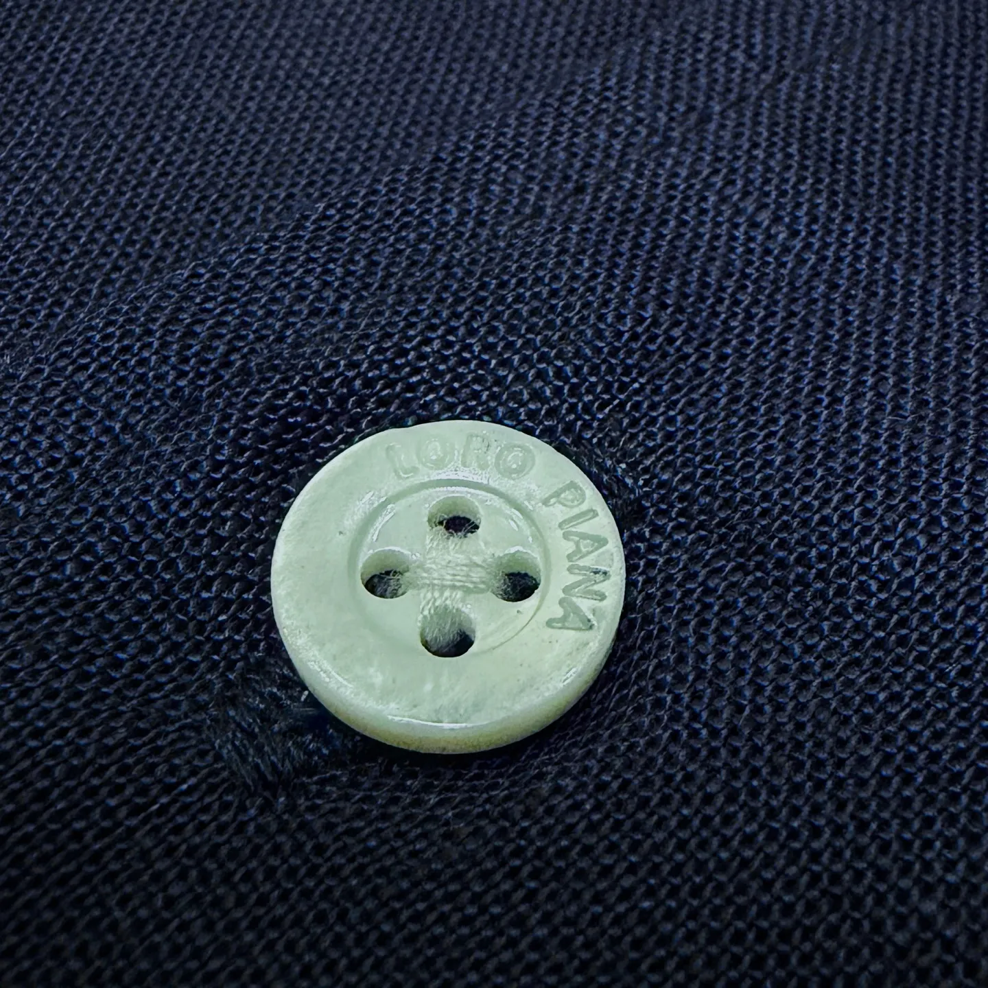 Embroidered Logo Long-Sleeve Linen Shirt D20022651 — view 8