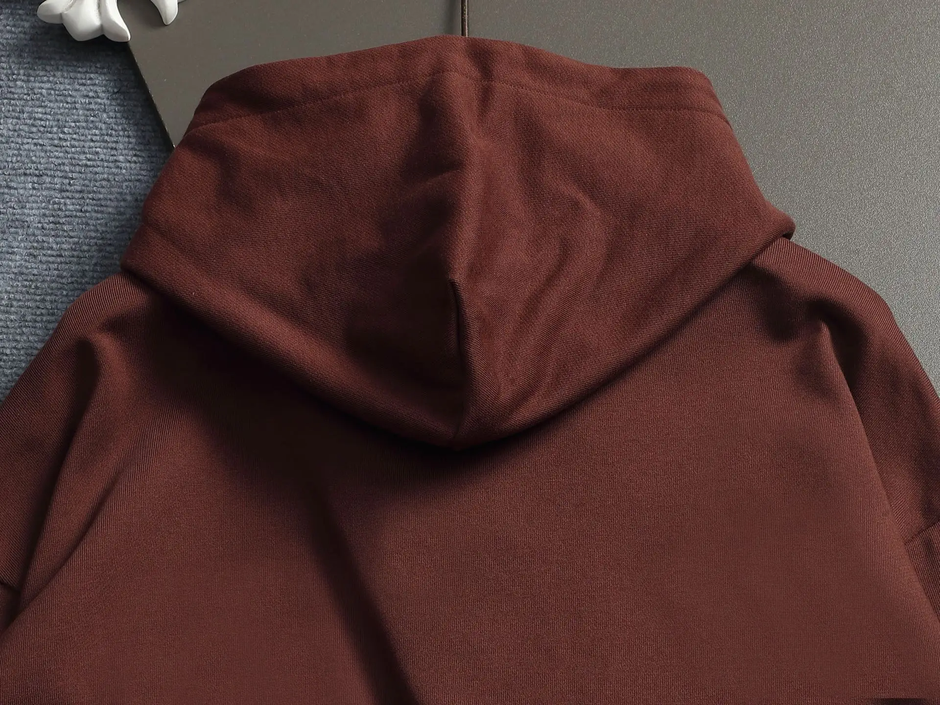 Embossed Logo Cotton-Blend Hoodie D20023311 — view 11