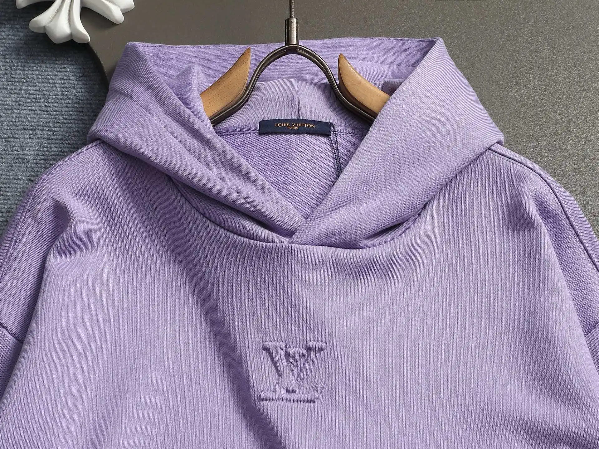 Embossed Logo Cotton-Blend Hoodie D20023310 — view 2