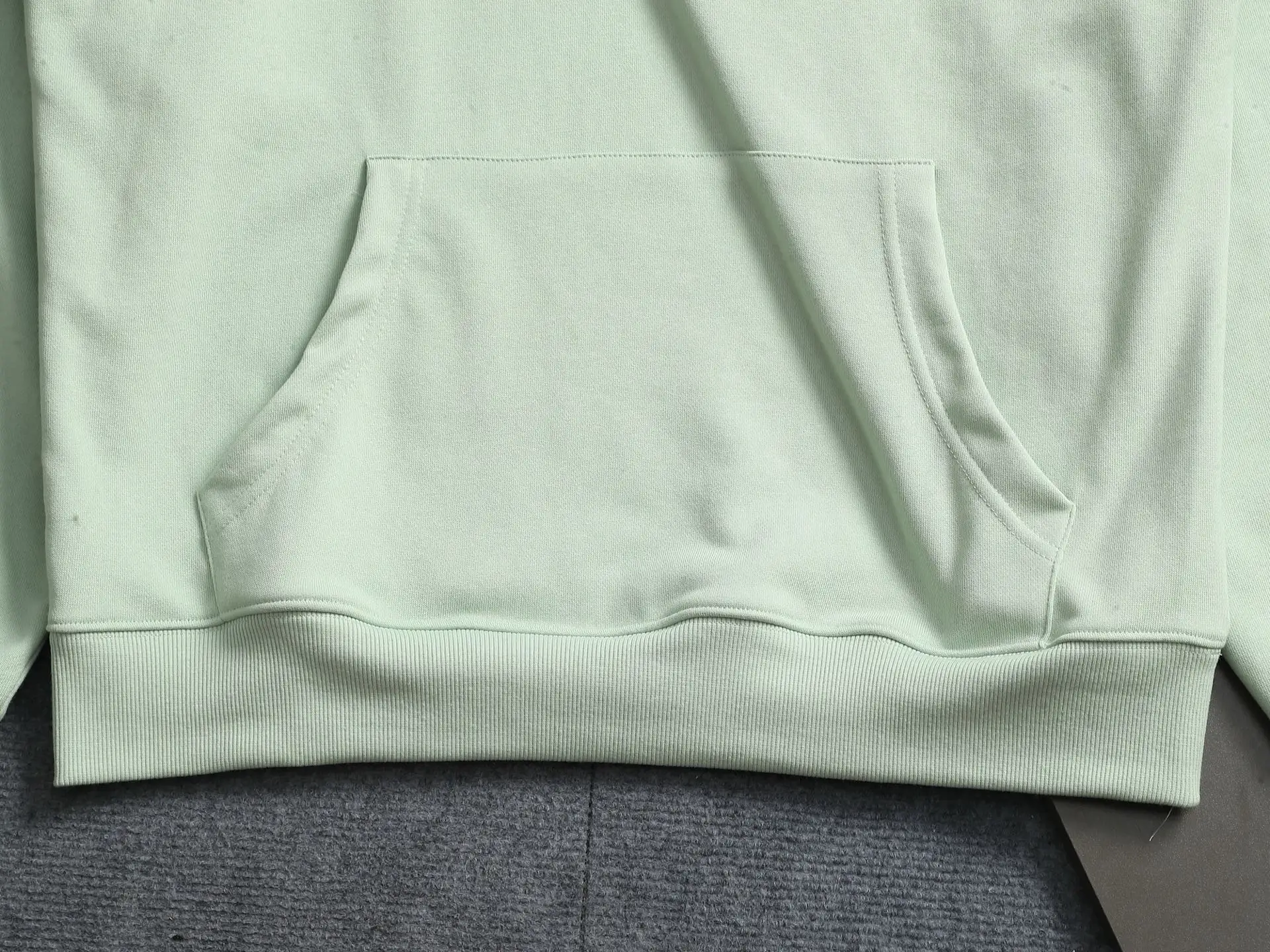 Embossed Logo Cotton-Blend Hoodie D20023309 — view 3