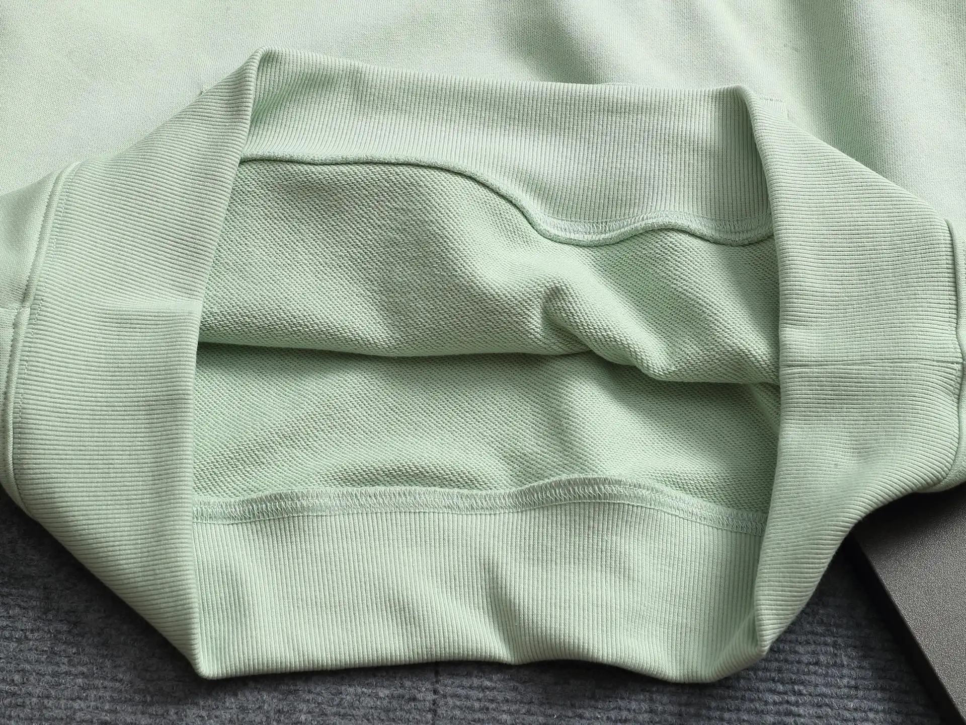 Embossed Logo Cotton-Blend Hoodie D20023309 — view 9