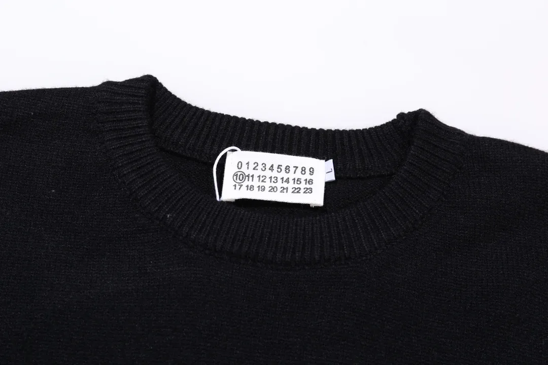 MM6 Maison Margiela Logo Jacquard Crew-Neck Sweater D20023363 — view 3