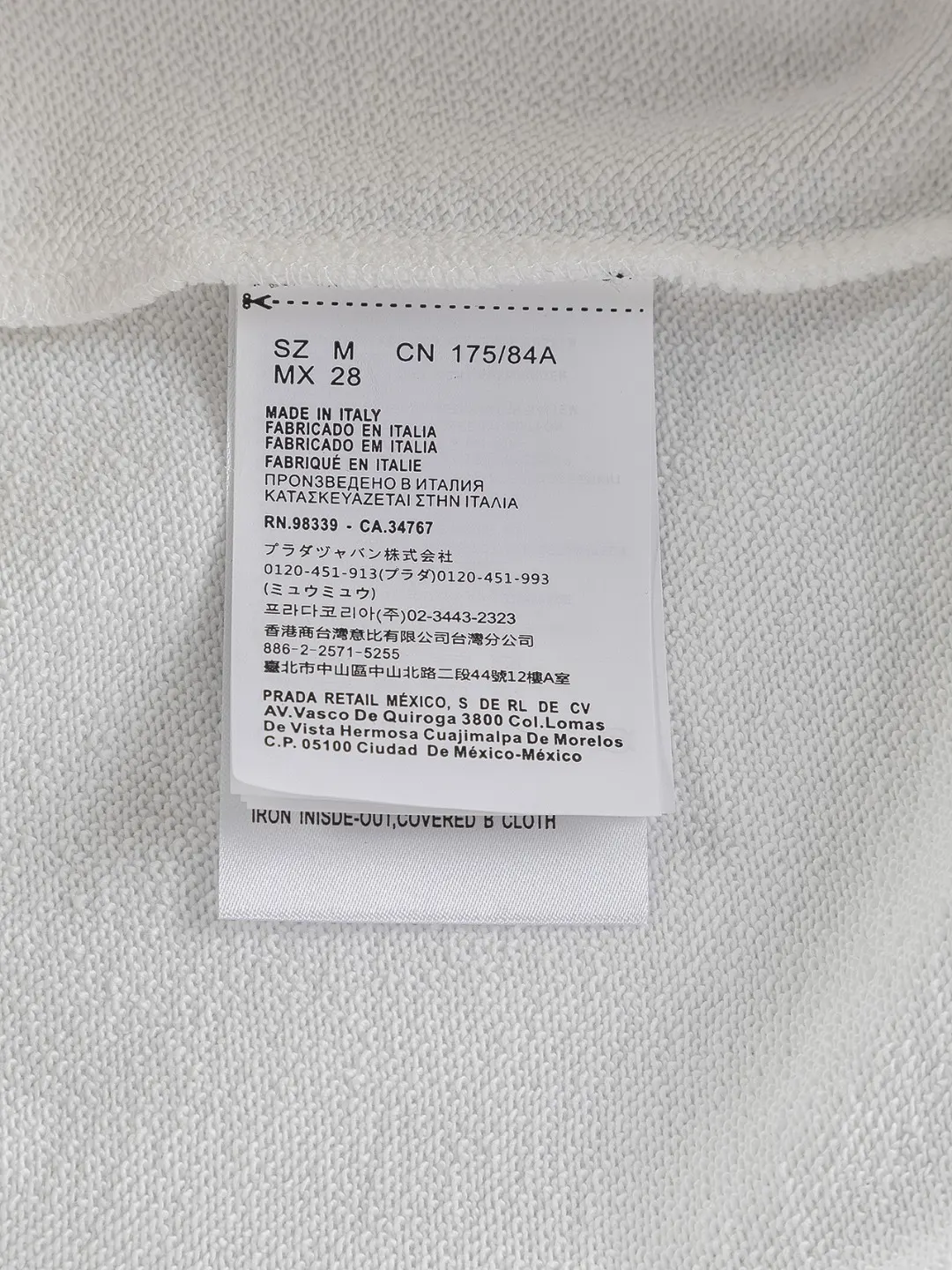 Logo-Badge Quarter-Zip Sweatshirt D20024126 — view 12