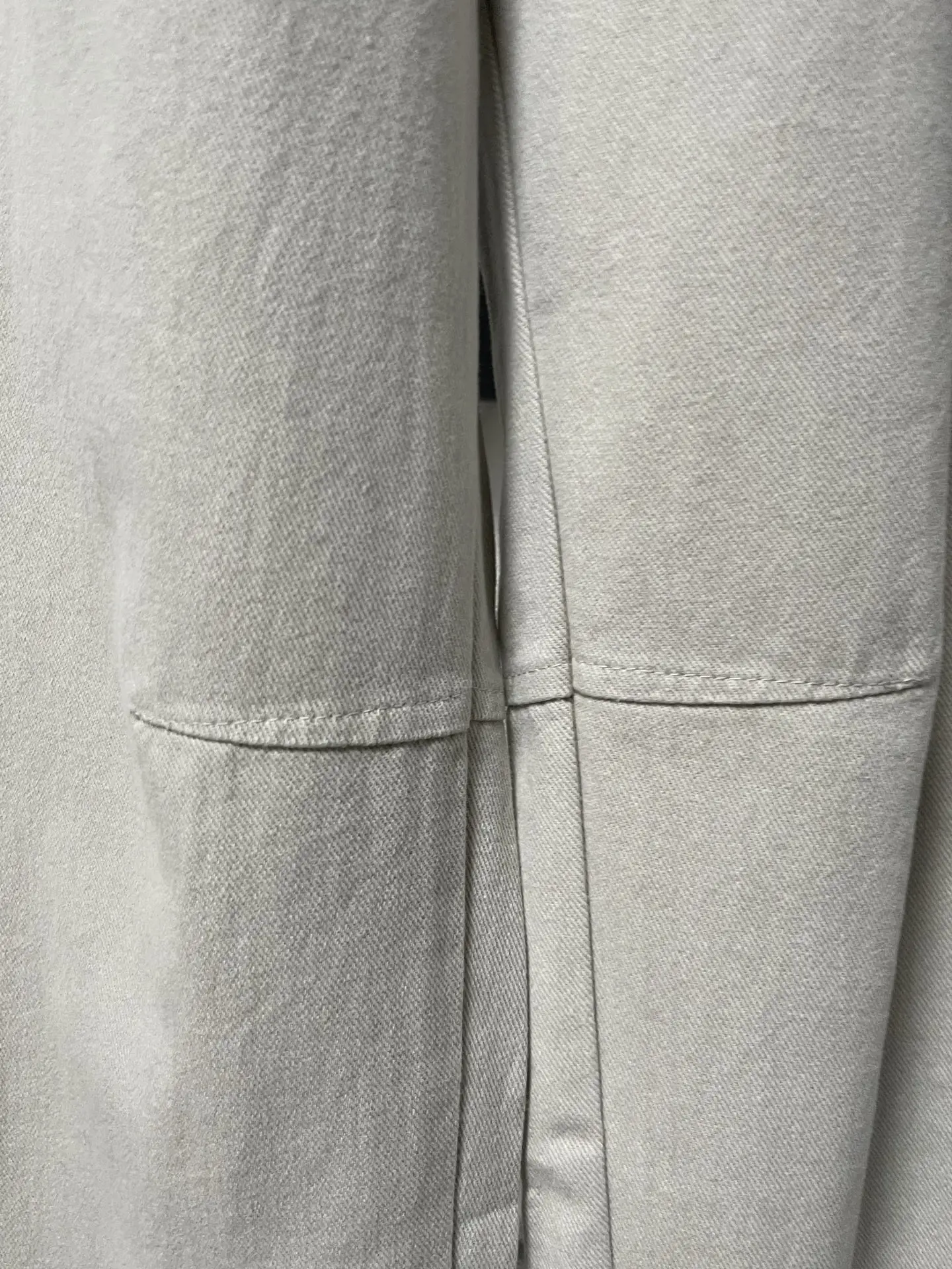 Logo-Print Straight-Leg Canvas Trousers D20023924 — view 5