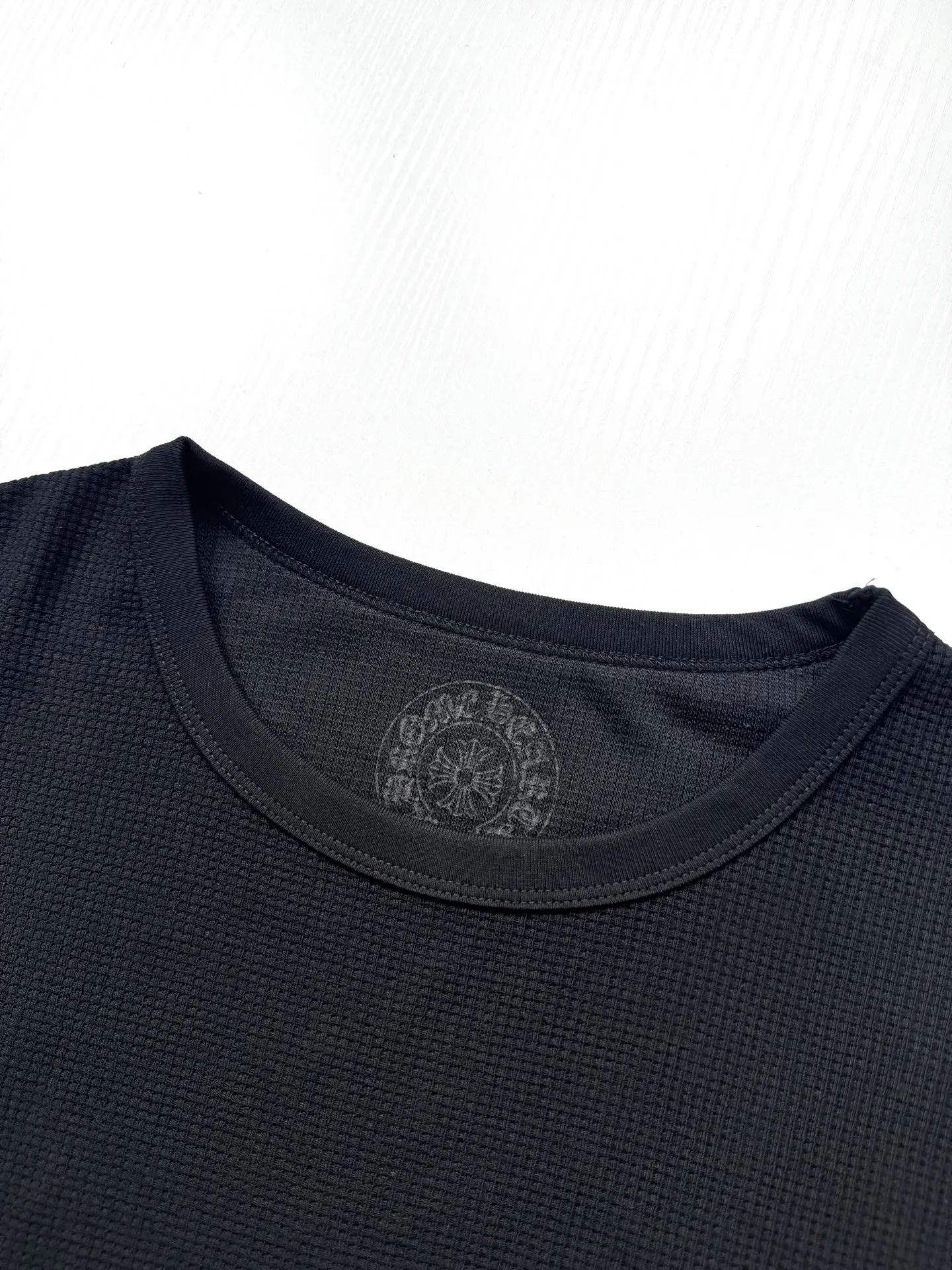 Horseshoe Logo Waffle-Knit Long-Sleeve T-Shirt D20523920 — view 8