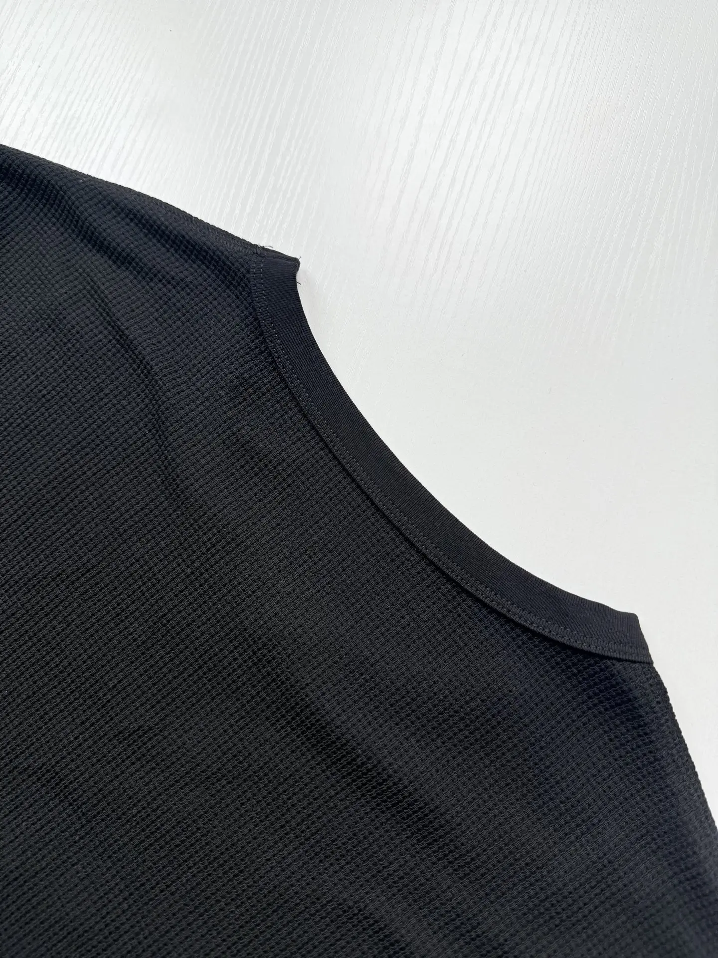 Horseshoe Logo Waffle-Knit Long-Sleeve T-Shirt D20523920 — view 11