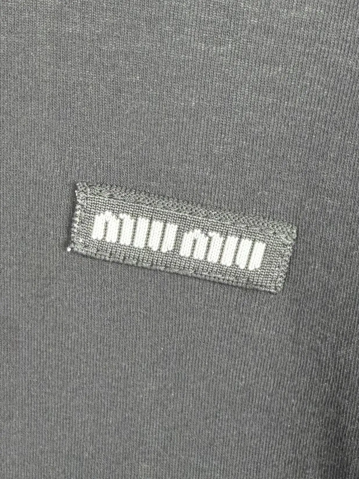 Logo-Patch Long-Sleeve Polo Shirt D20521301 — view 6