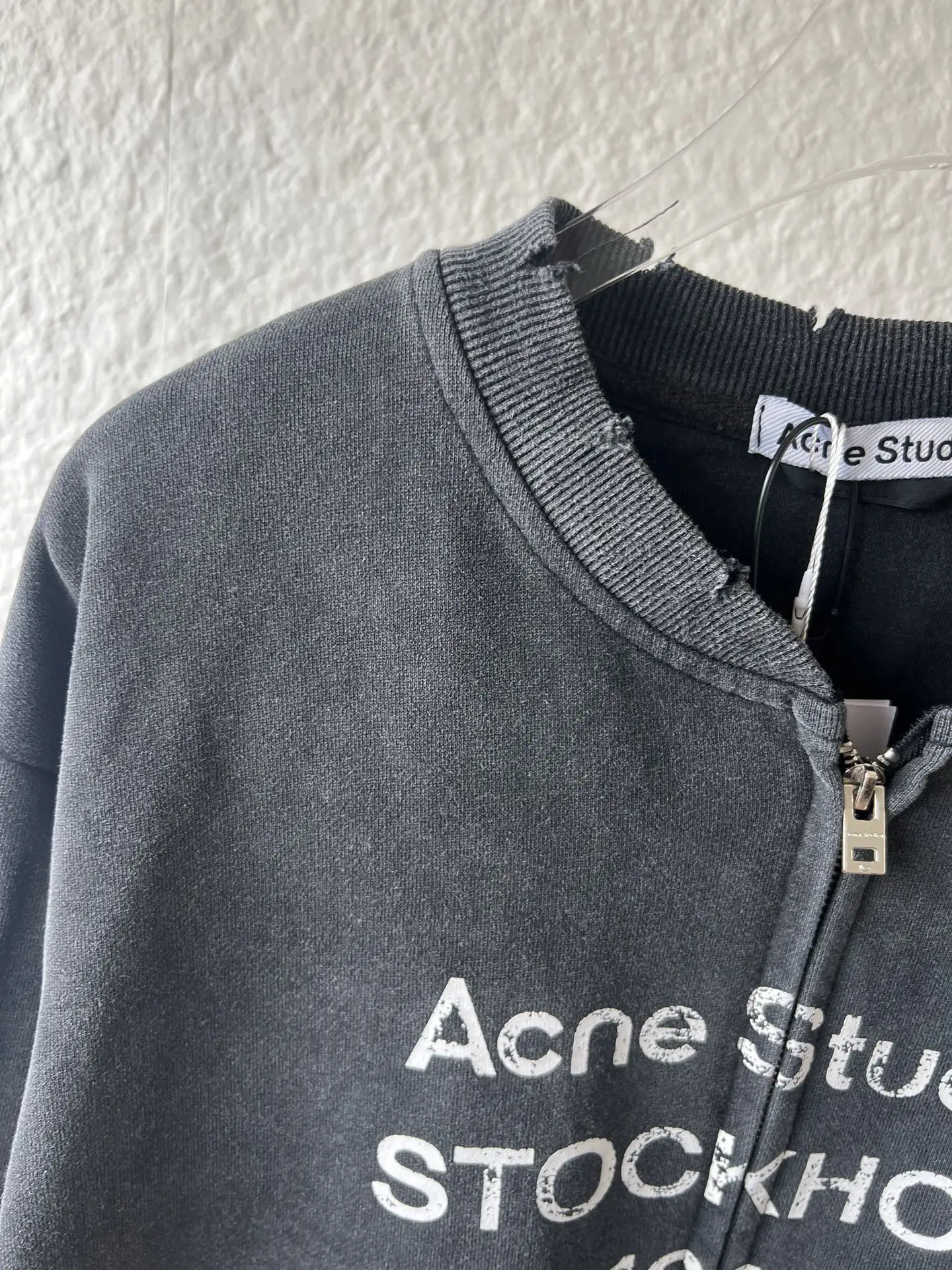 1996 Logo Distressed Zip-Up Sweatshirt D20522857 — view 2