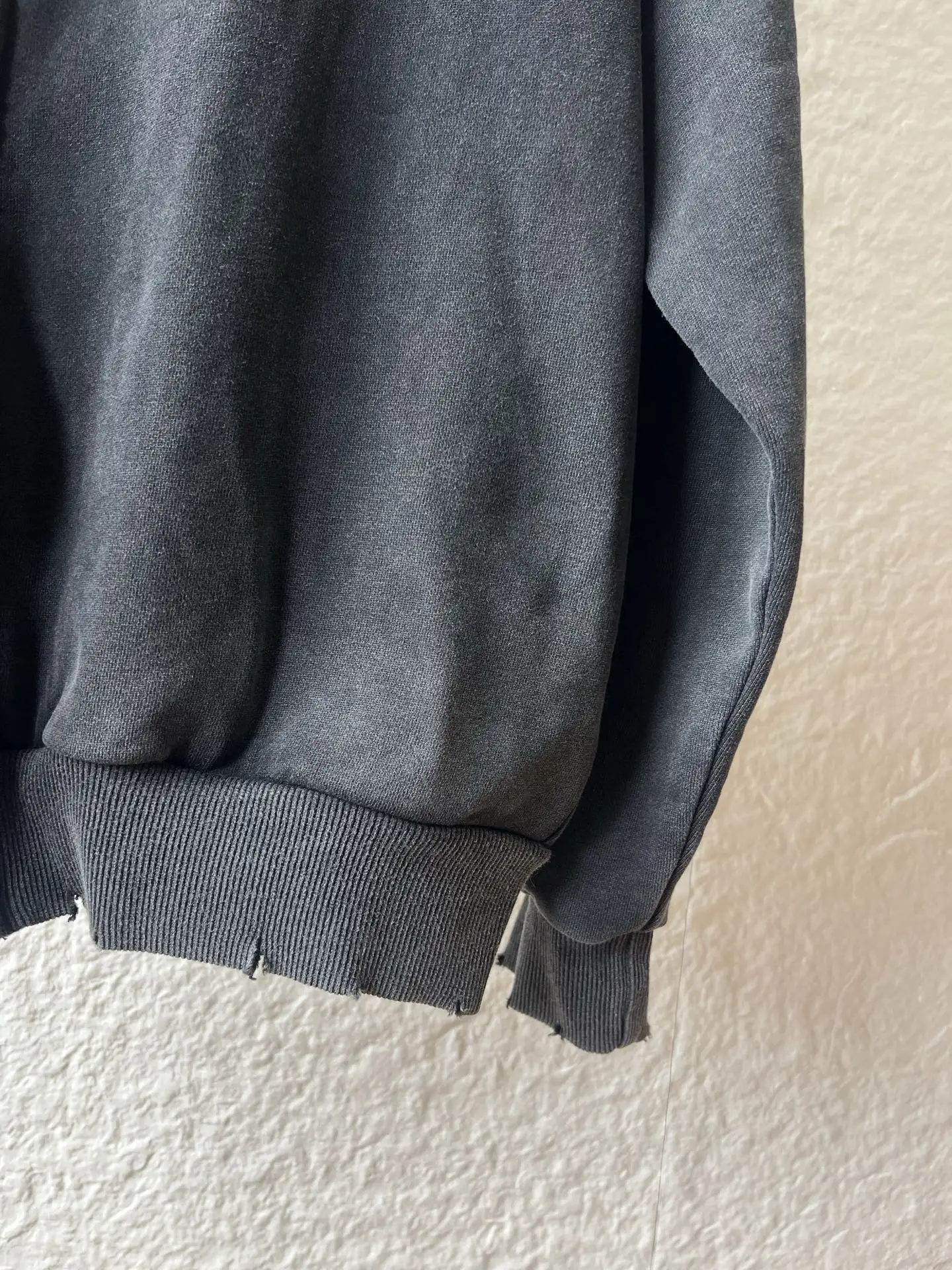 1996 Logo Distressed Zip-Up Sweatshirt D20522857 — view 5