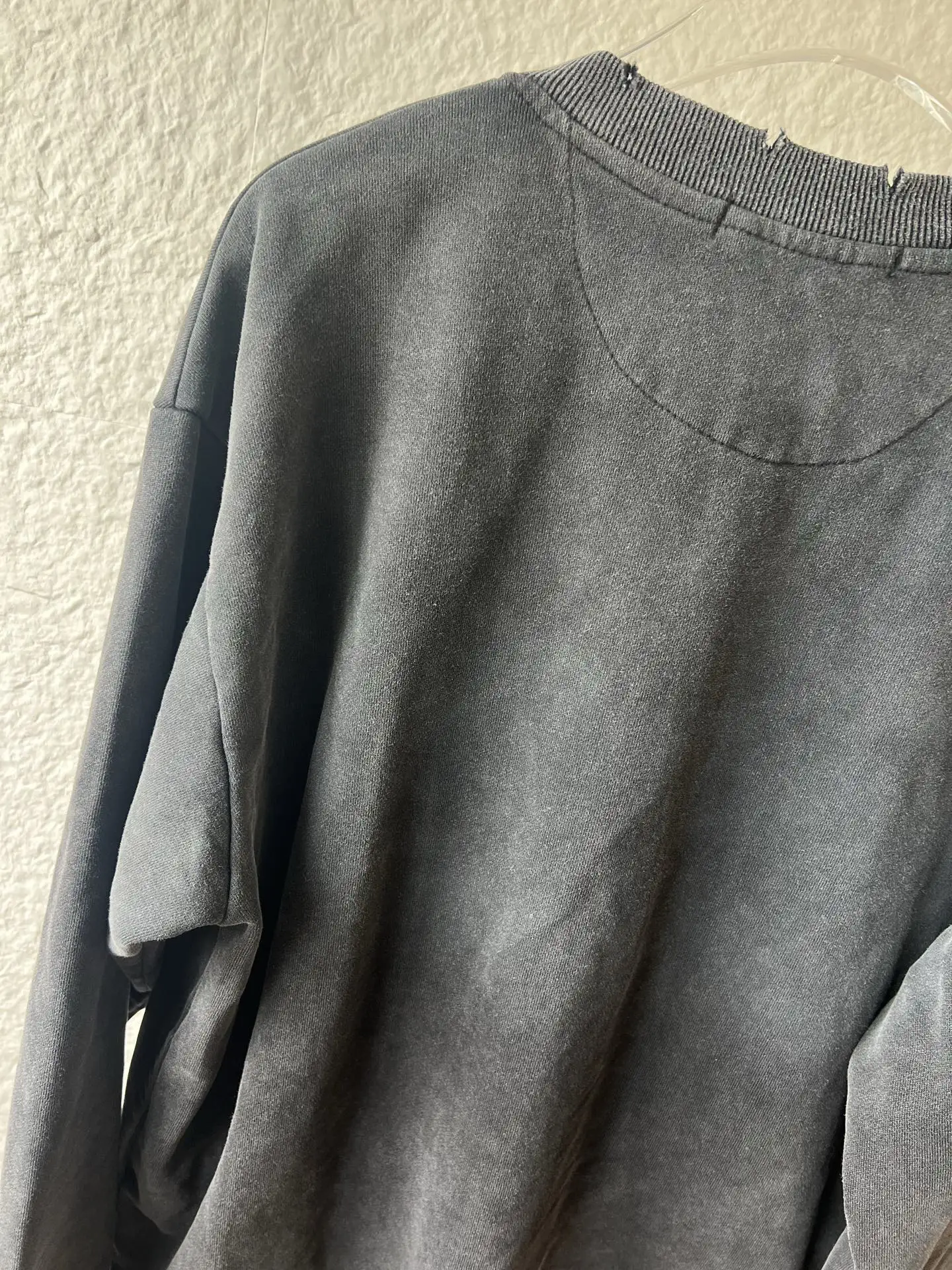 1996 Logo Distressed Zip-Up Sweatshirt D20522857 — view 7