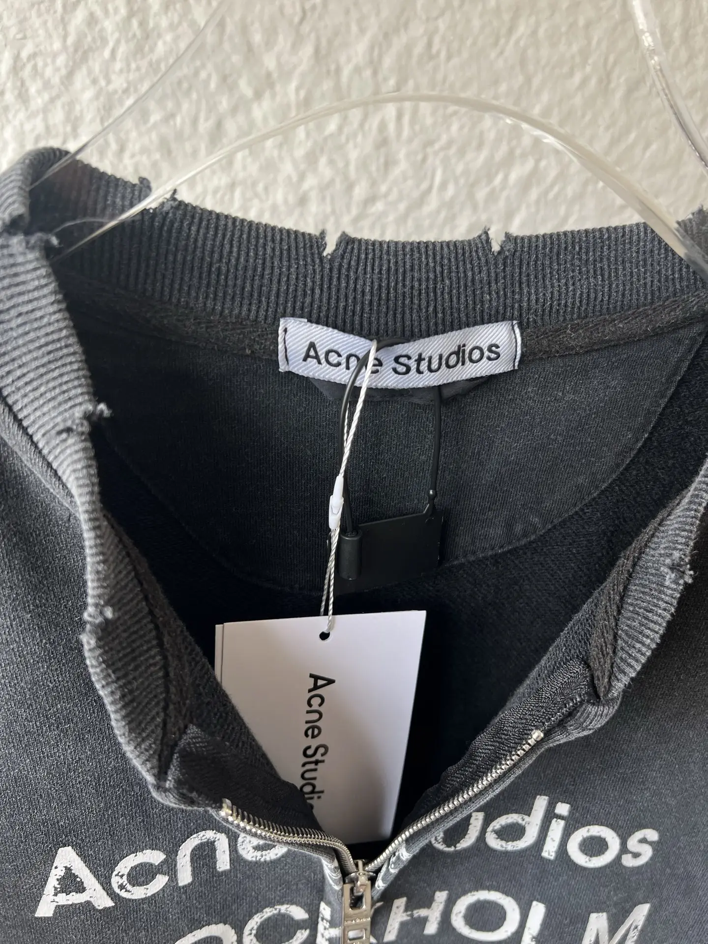 1996 Logo Distressed Zip-Up Sweatshirt D20522857 — view 8
