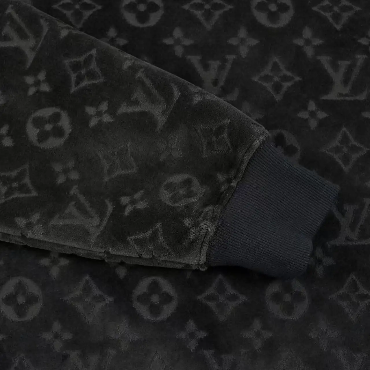 Monogram Jacquard Fleece Sweatshirt D21021642 — view 9