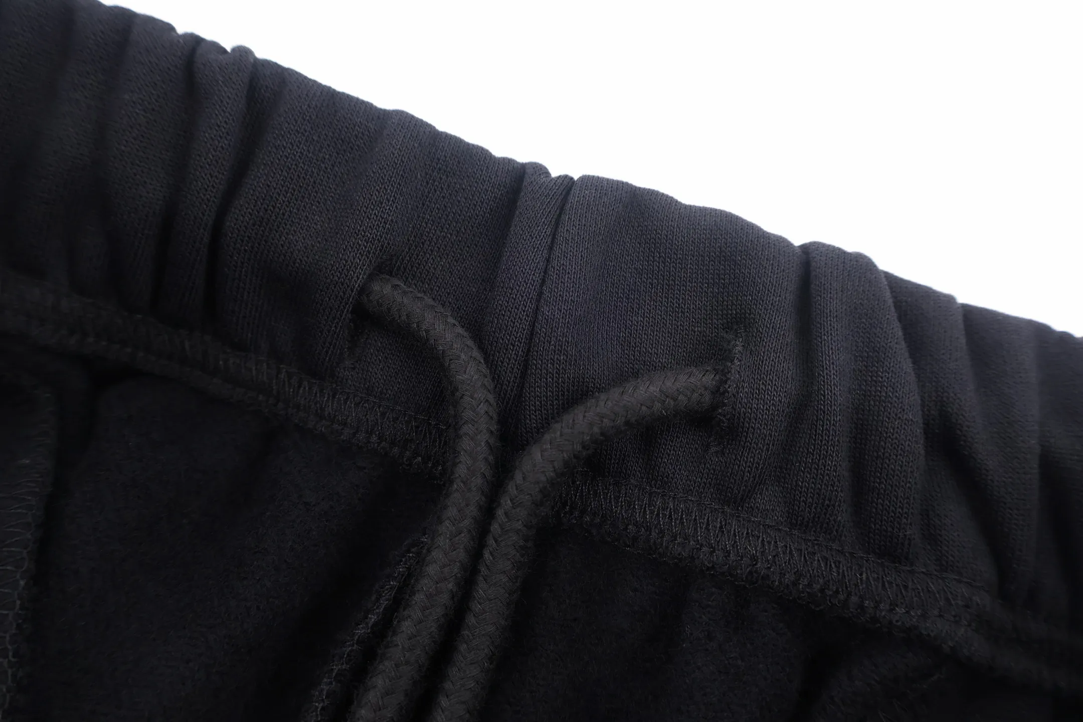 Leather Cross Patch Cotton Shorts D21021154 — view 3