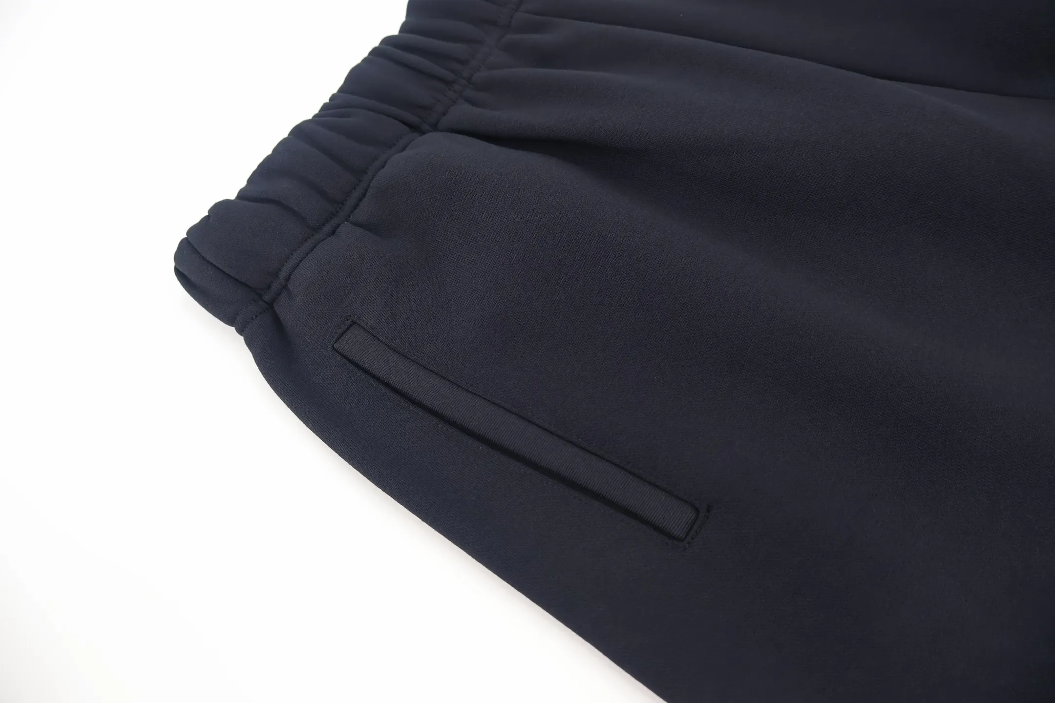 Leather Cross Patch Cotton Shorts D21021154 — view 7