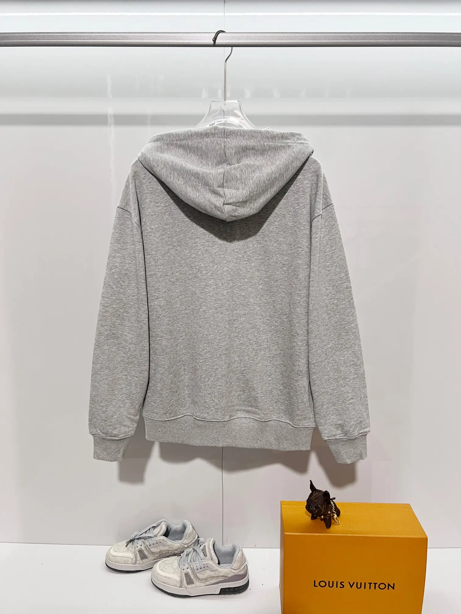 Embroidered Logo Zip-Up Hoodie D21024153 — view 2