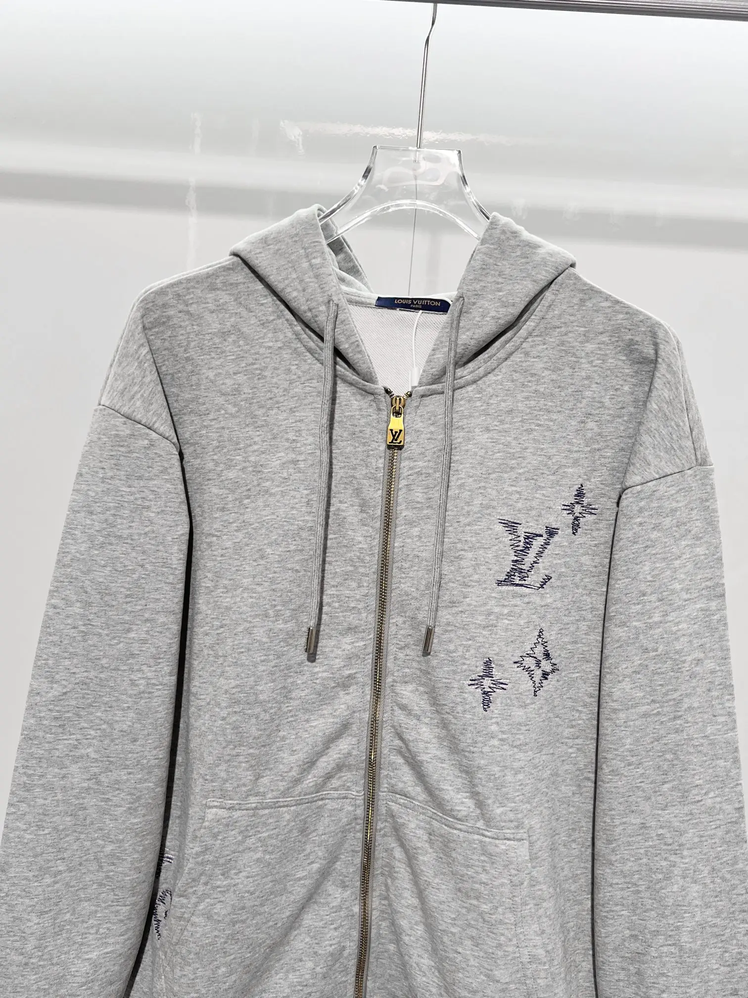 Embroidered Logo Zip-Up Hoodie D21024153 — view 3
