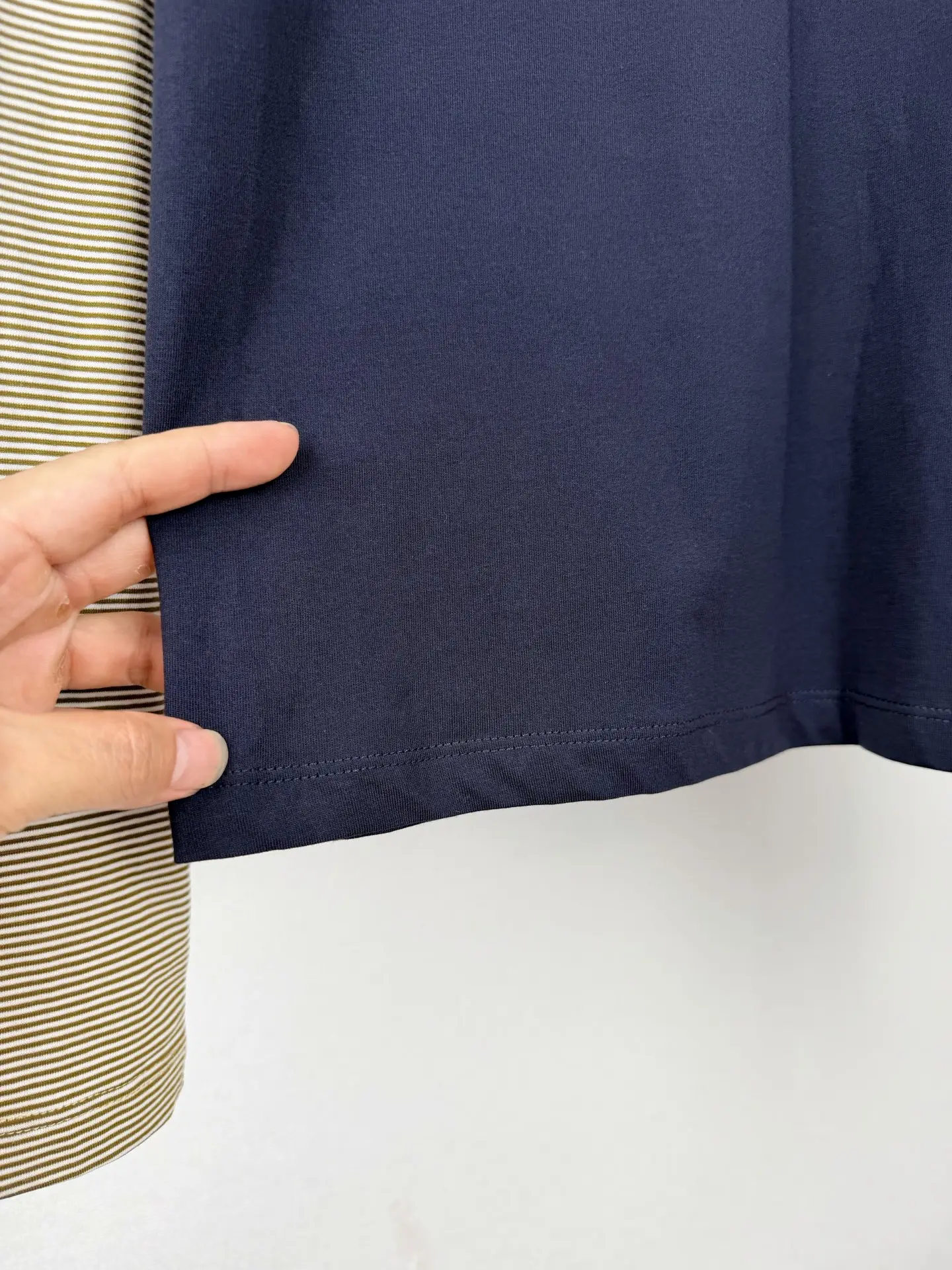 Layered Striped Long-Sleeve Polo Shirt D21021299 — view 9