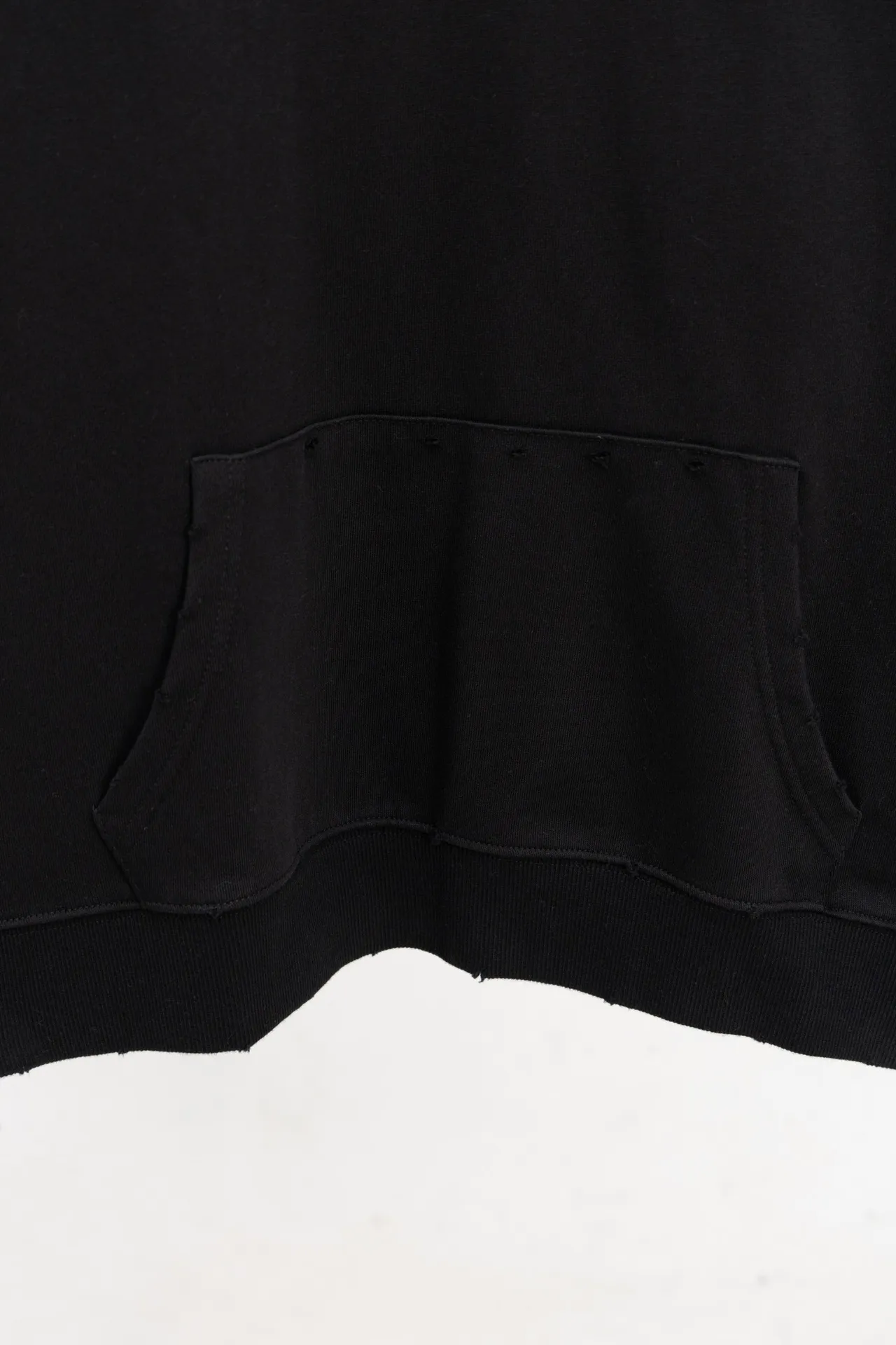 Logo Embroidery Cotton-Jersey Hoodie D21021172 — view 10