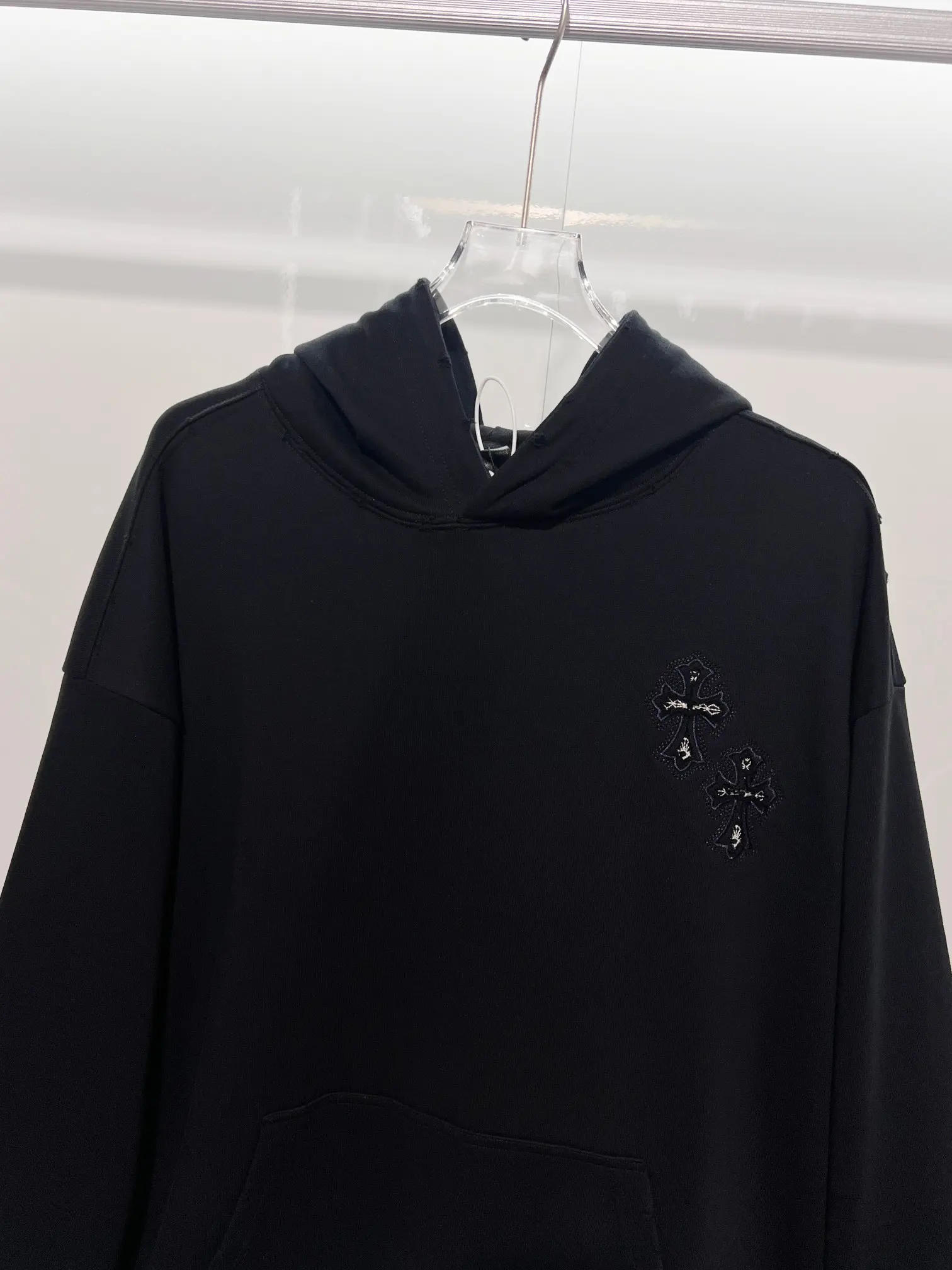 Cross Embroidered Distressed Hoodie D22024140 — view 3