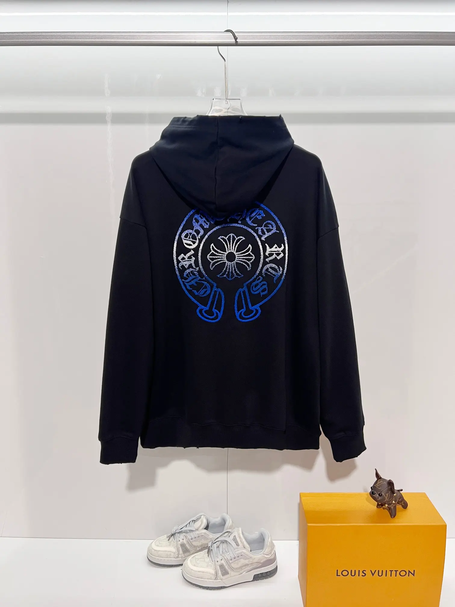 Chrome Hearts Embroidered Horseshoe Logo Hoodie D22024142 — view 2