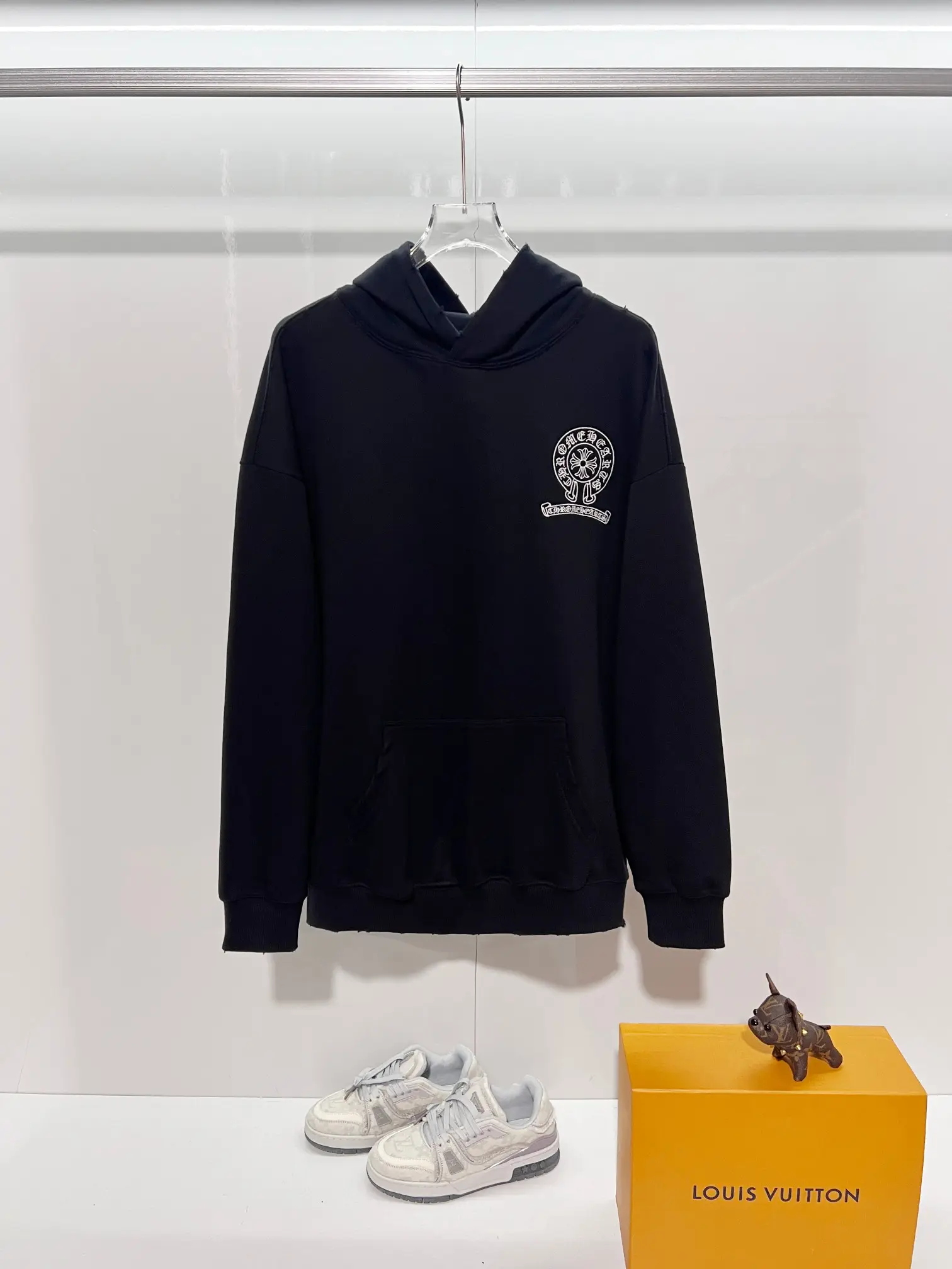 Logo Embroidery Distressed Cotton Hoodie D22024144
