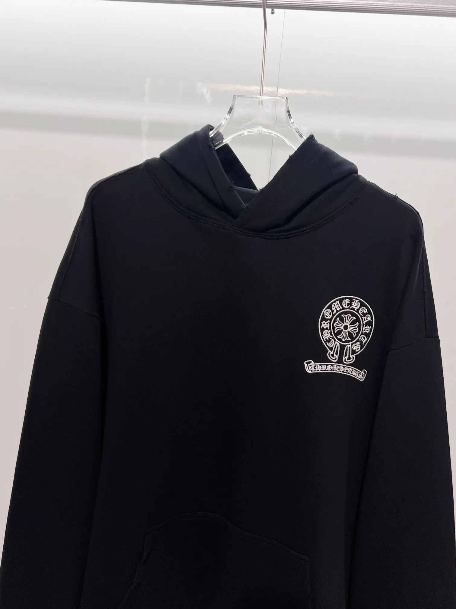 Logo Embroidery Distressed Cotton Hoodie D22024144 — view 3