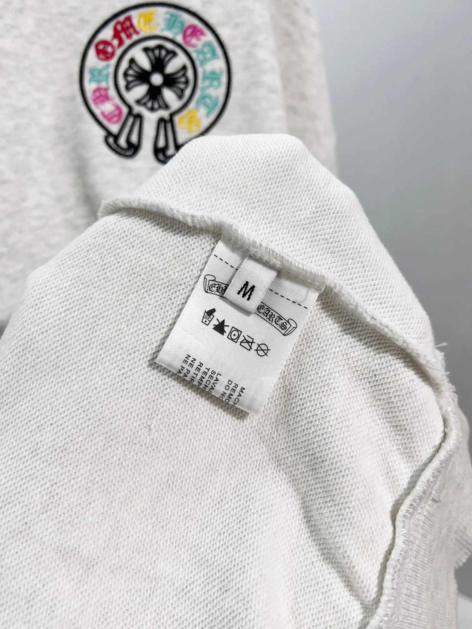 Logo Embroidery Distressed Cotton Hoodie D22024147 — view 9