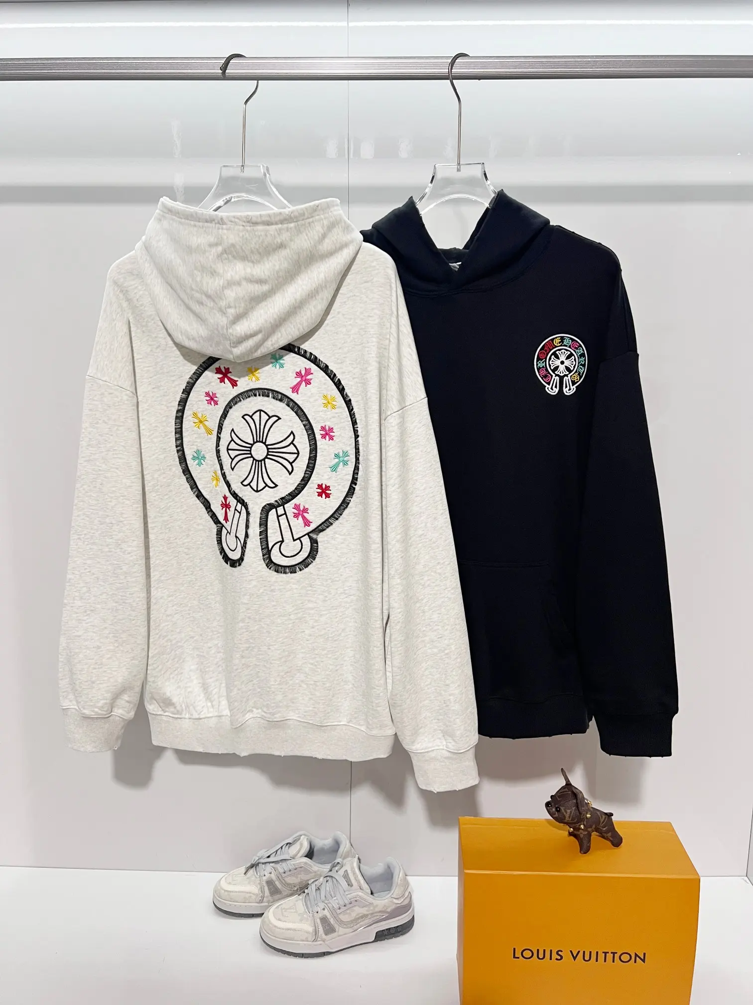 Logo Embroidery Cotton-Jersey Hoodie D22024146 — view 11