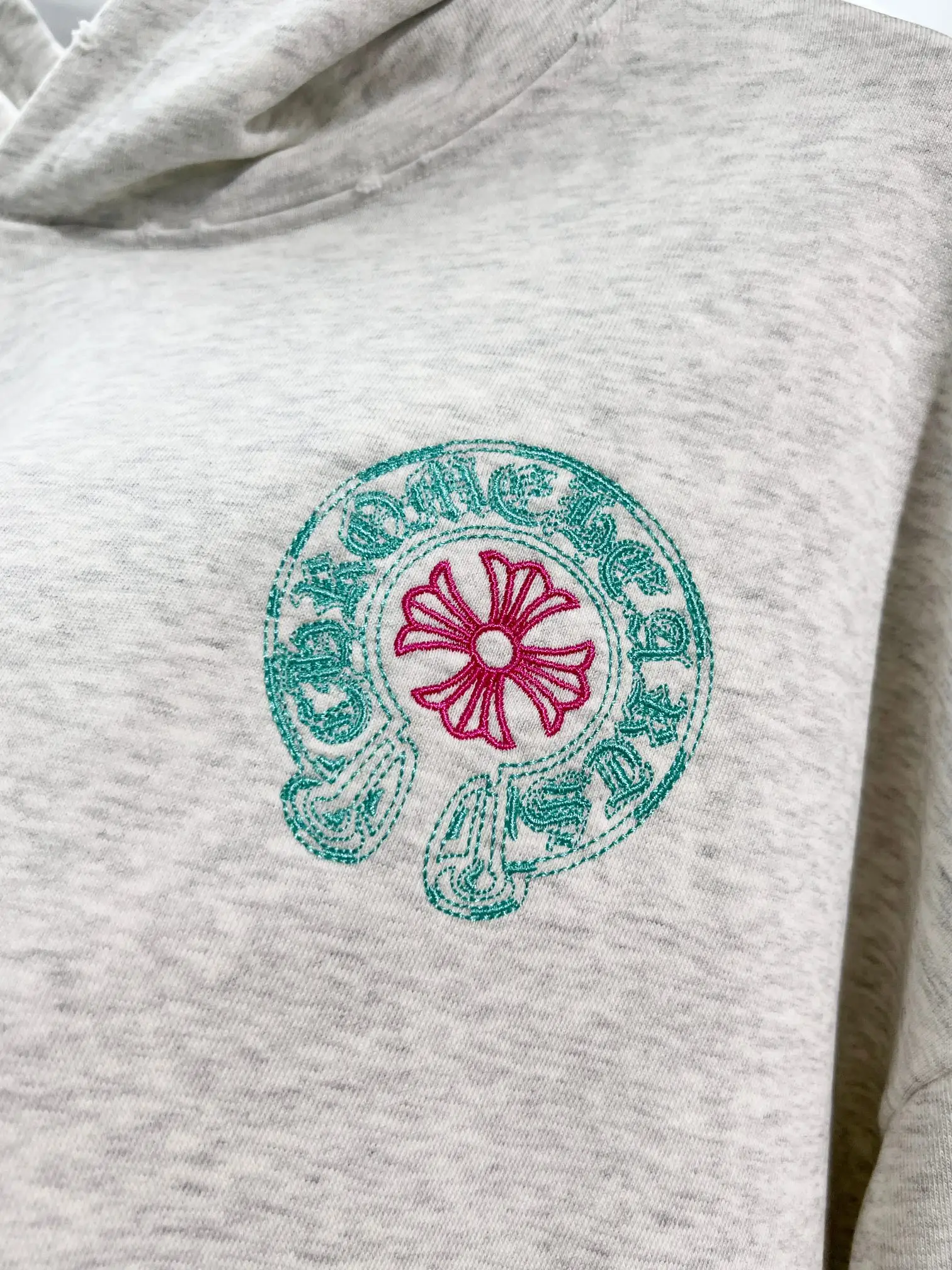 Logo Embroidery Distressed Cotton Hoodie D22024149 — view 4