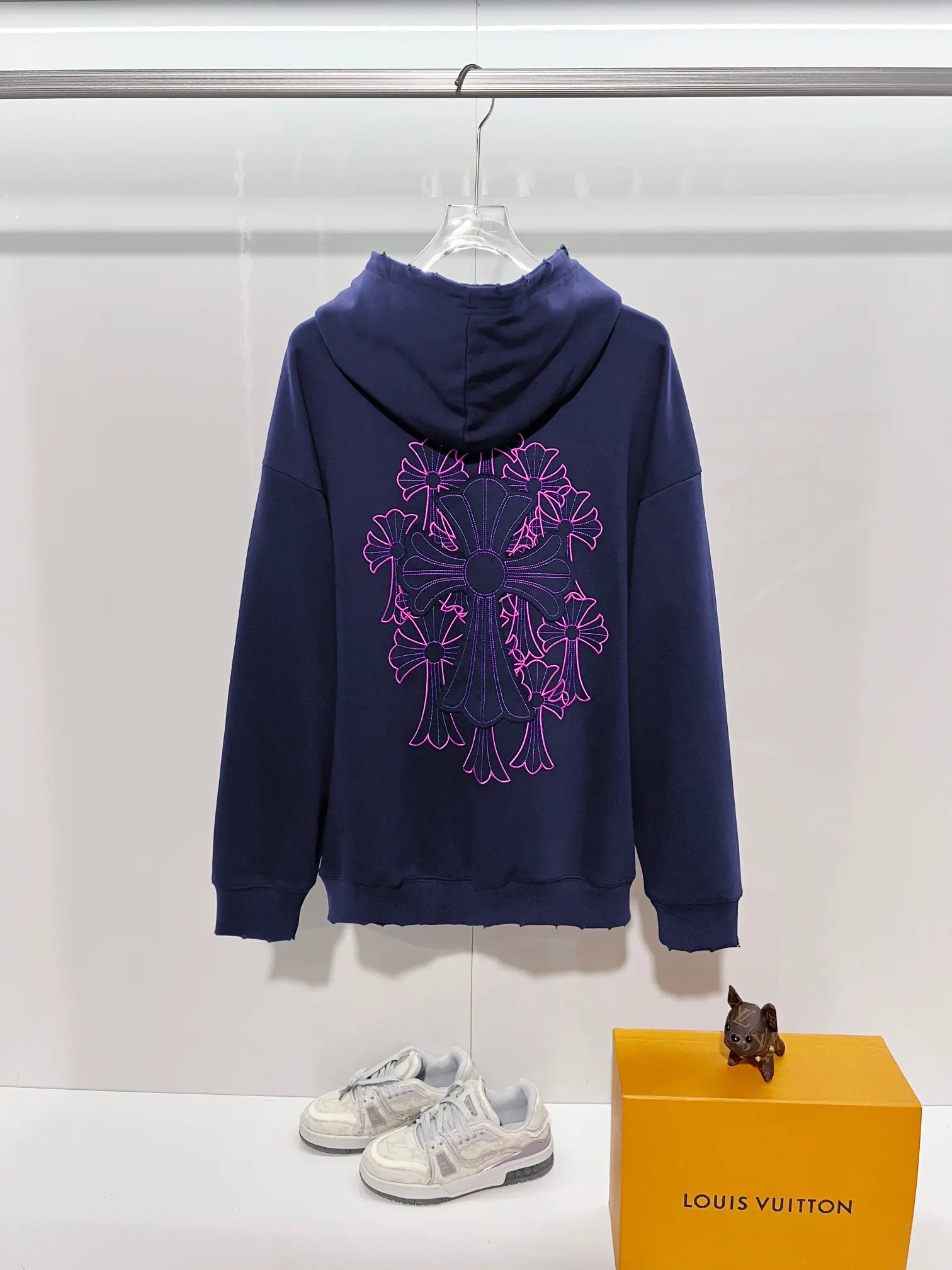 Cross Patch Distressed Cotton-Jersey Hoodie D22024151 — view 2