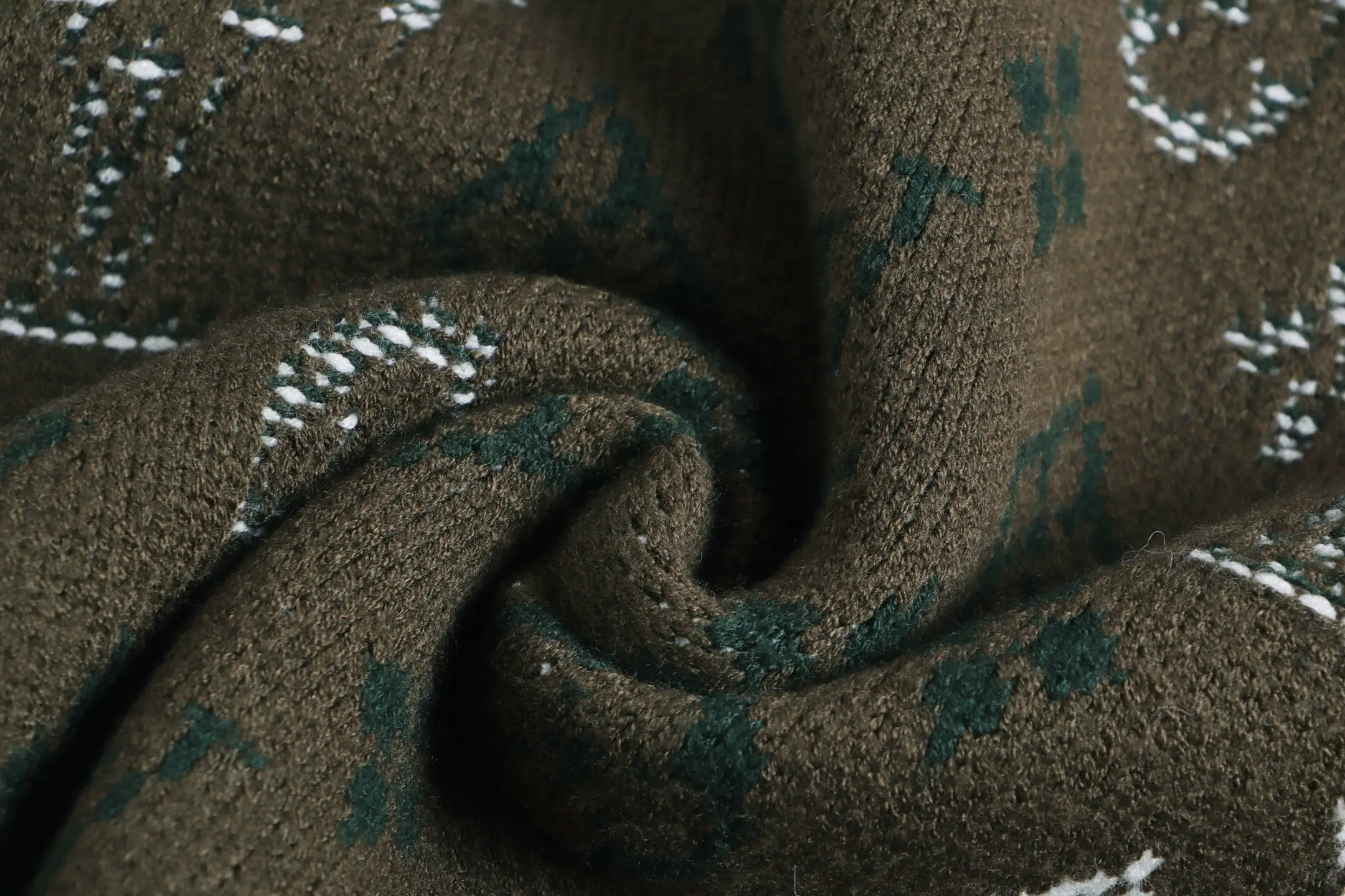 Monogram Jacquard Crew-Neck Wool Sweater D22023355 — view 4