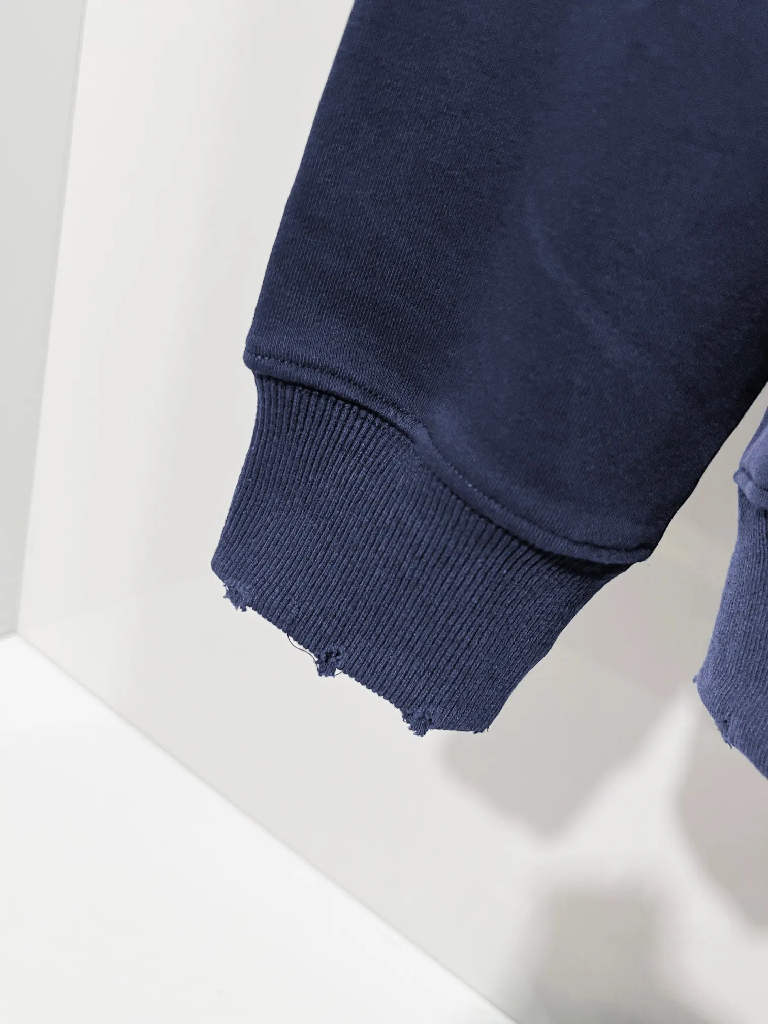 Distressed Logo Embroidery Cotton Hoodie D22024139 — view 8