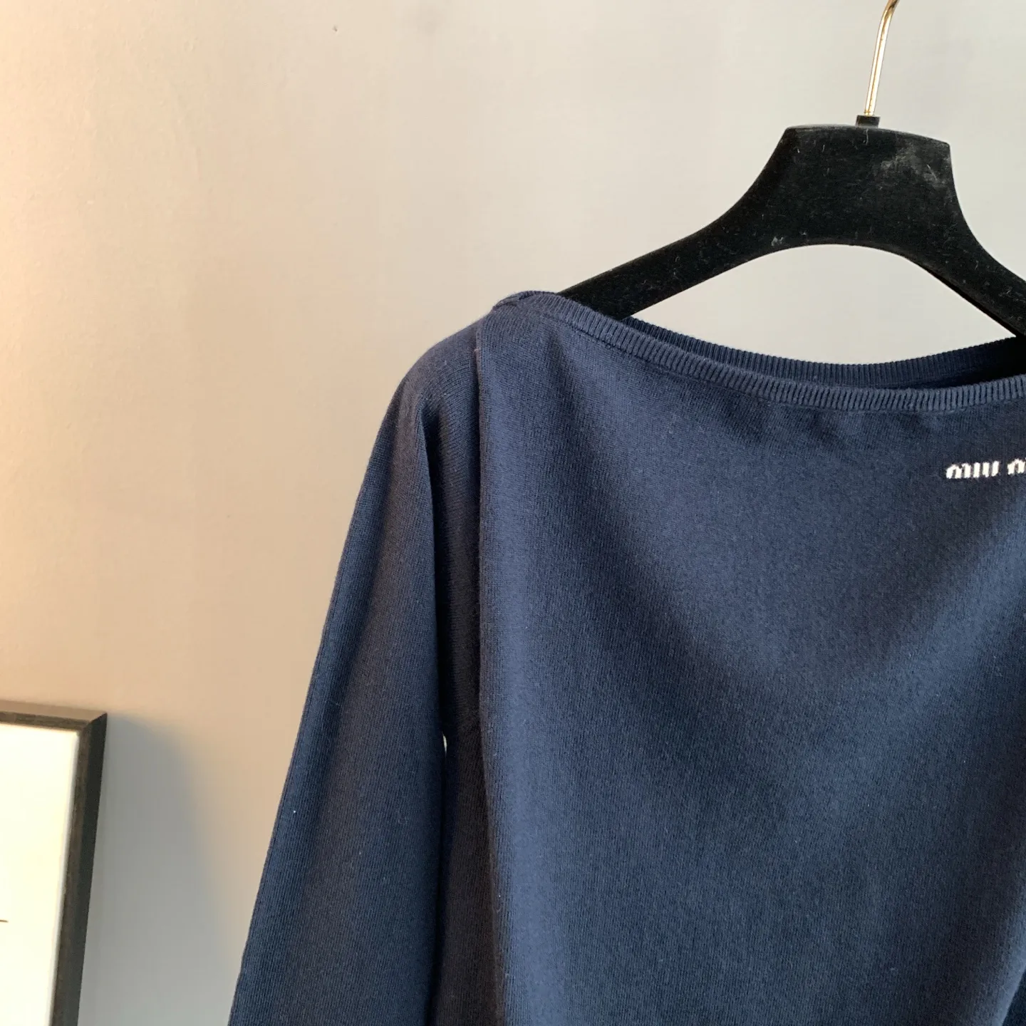 Off-the-Shoulder Wool Knit Sweater D22024191 — view 6