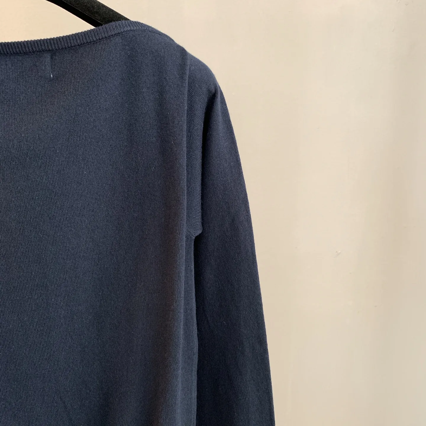 Off-the-Shoulder Wool Knit Sweater D22024191 — view 7