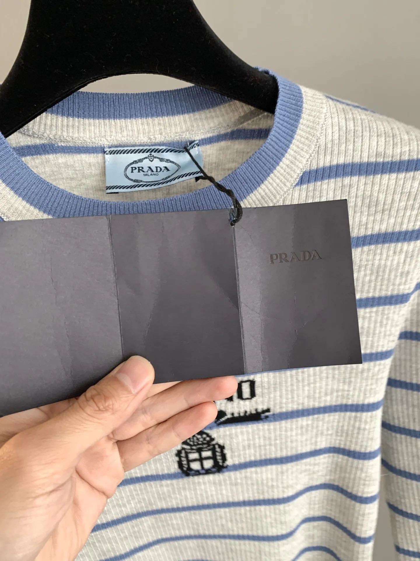 Logo Intarsia Striped Wool Knit Top D22024056 — view 10