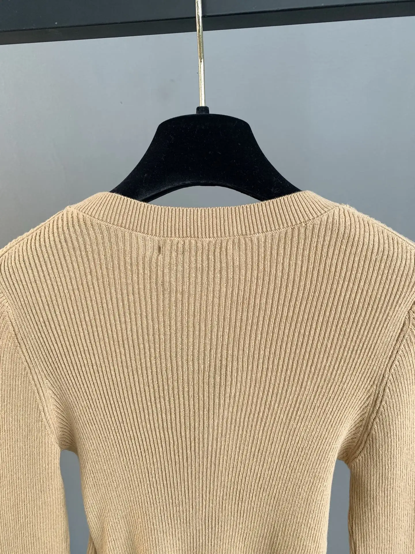 Logo Intarsia Ribbed Wool Sweater D22024060 — view 11