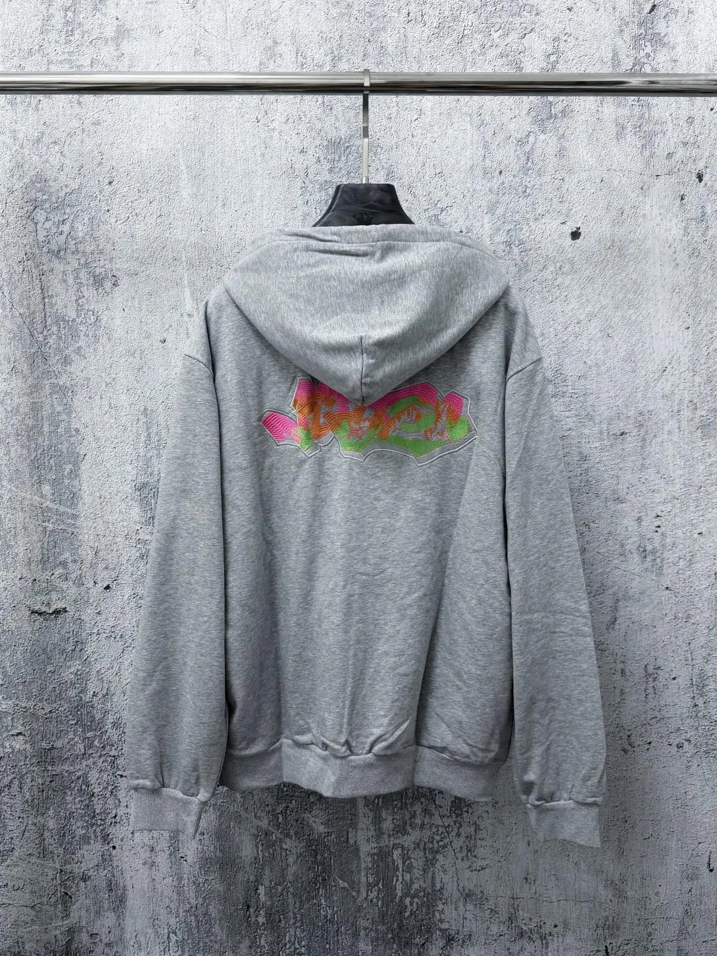 Embroidered Logo Zip-Up Hoodie D22524760 — view 2