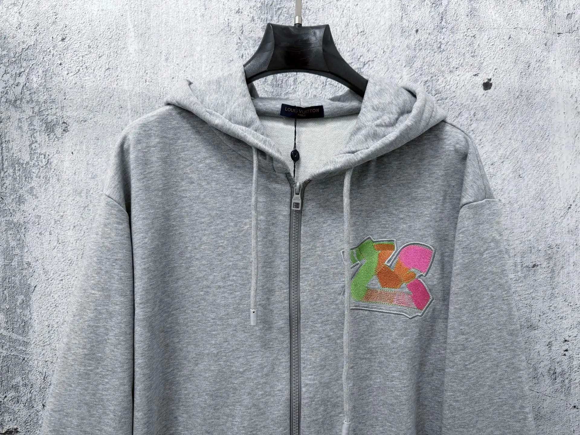 Embroidered Logo Zip-Up Hoodie D22524760 — view 5